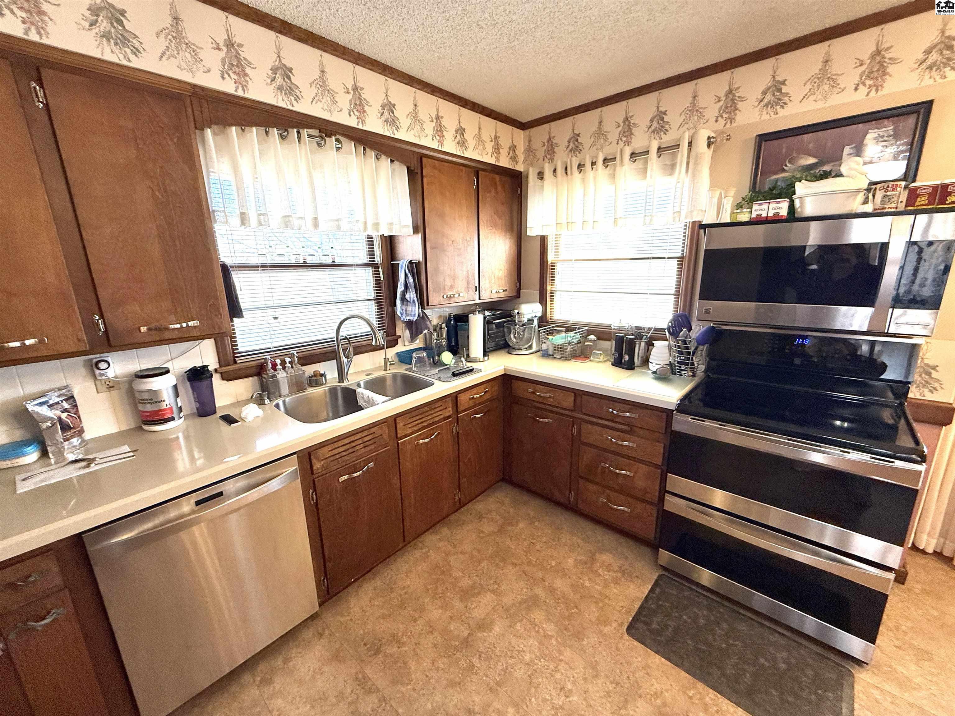 624 N Springfield Anthony KS 67003