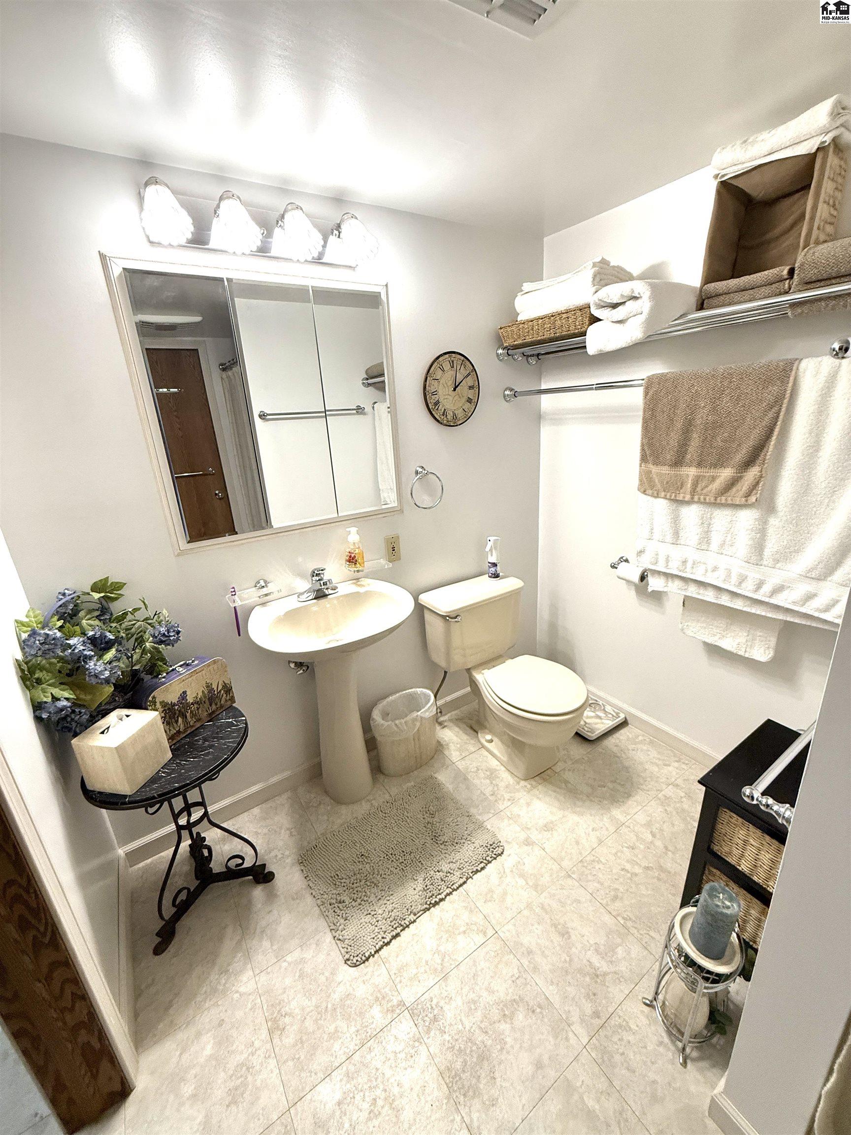 624 N Springfield Anthony KS 67003