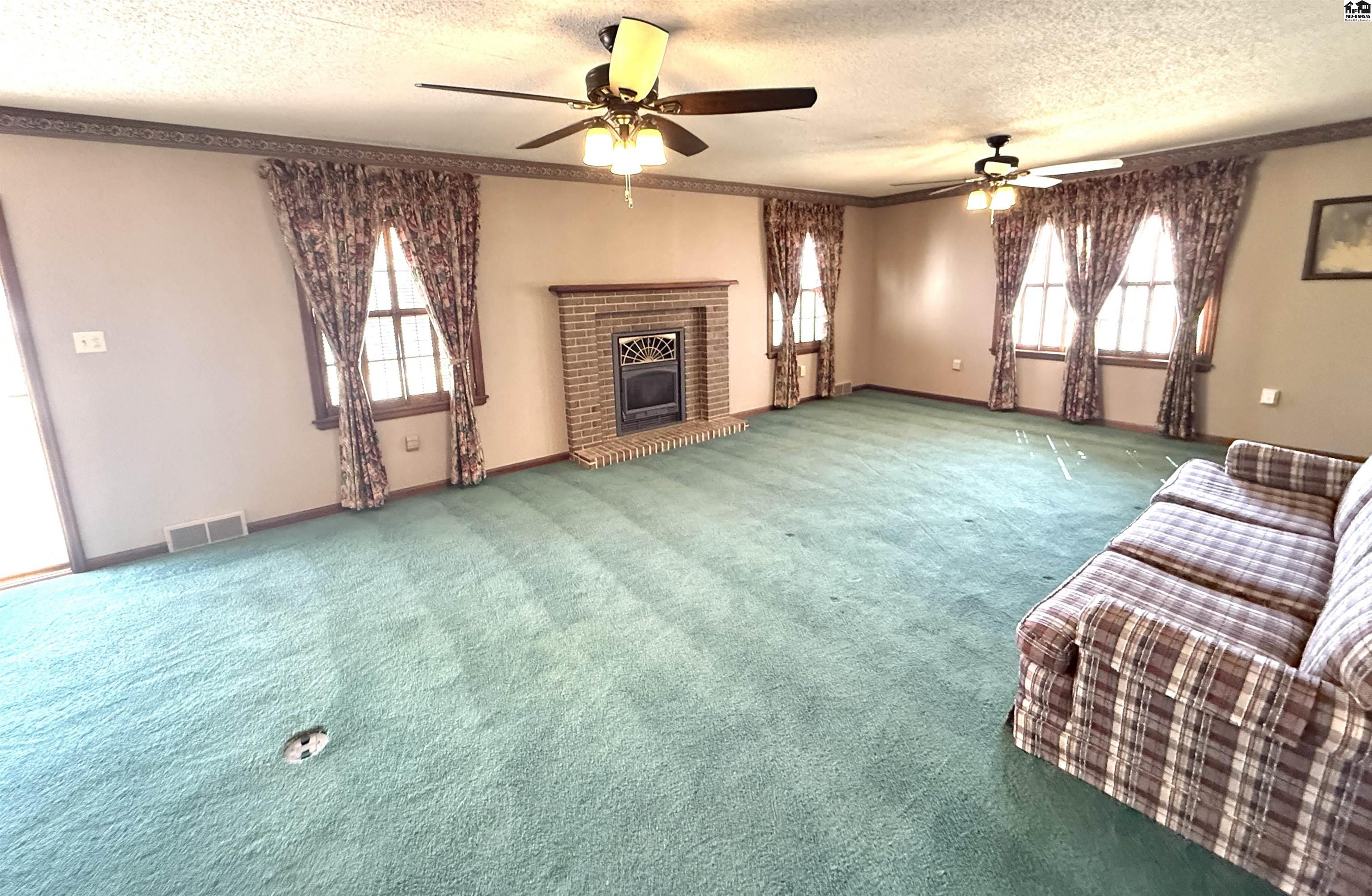 624 N Springfield Anthony KS 67003