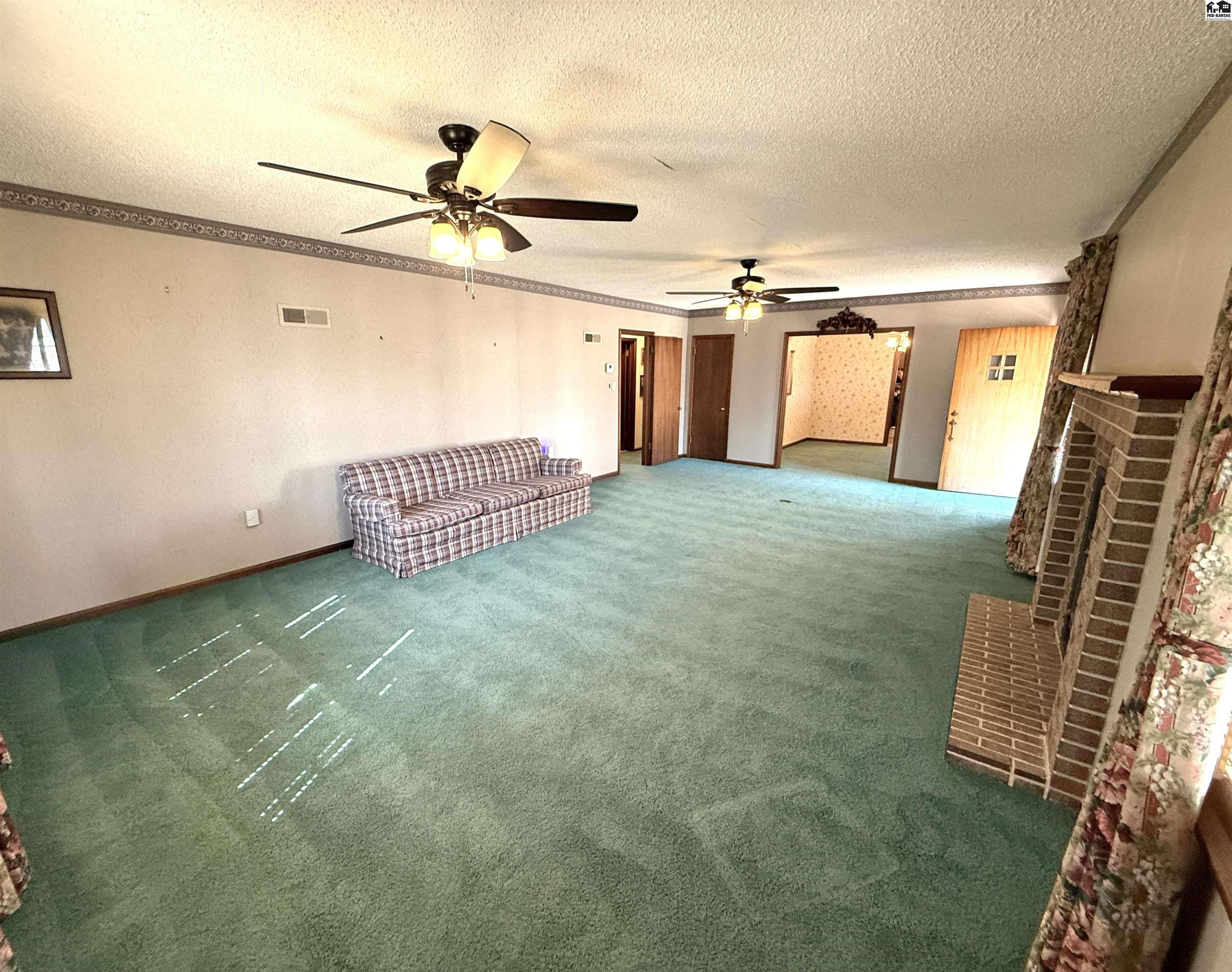 624 N Springfield Anthony KS 67003