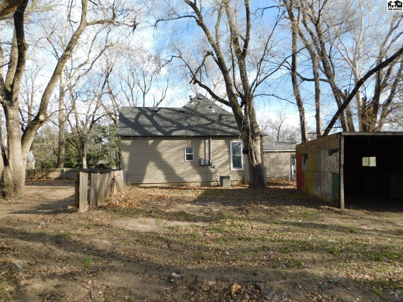 6601 N Monroe Street Hutchinson KS 67502