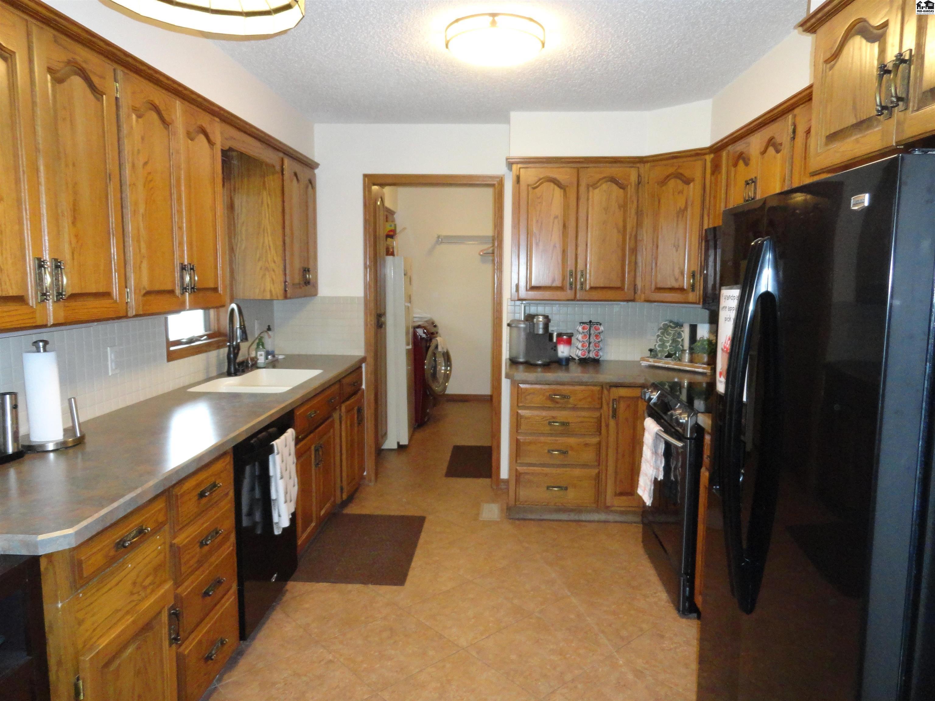 1415 Homestead Place Mcpherson KS 67460