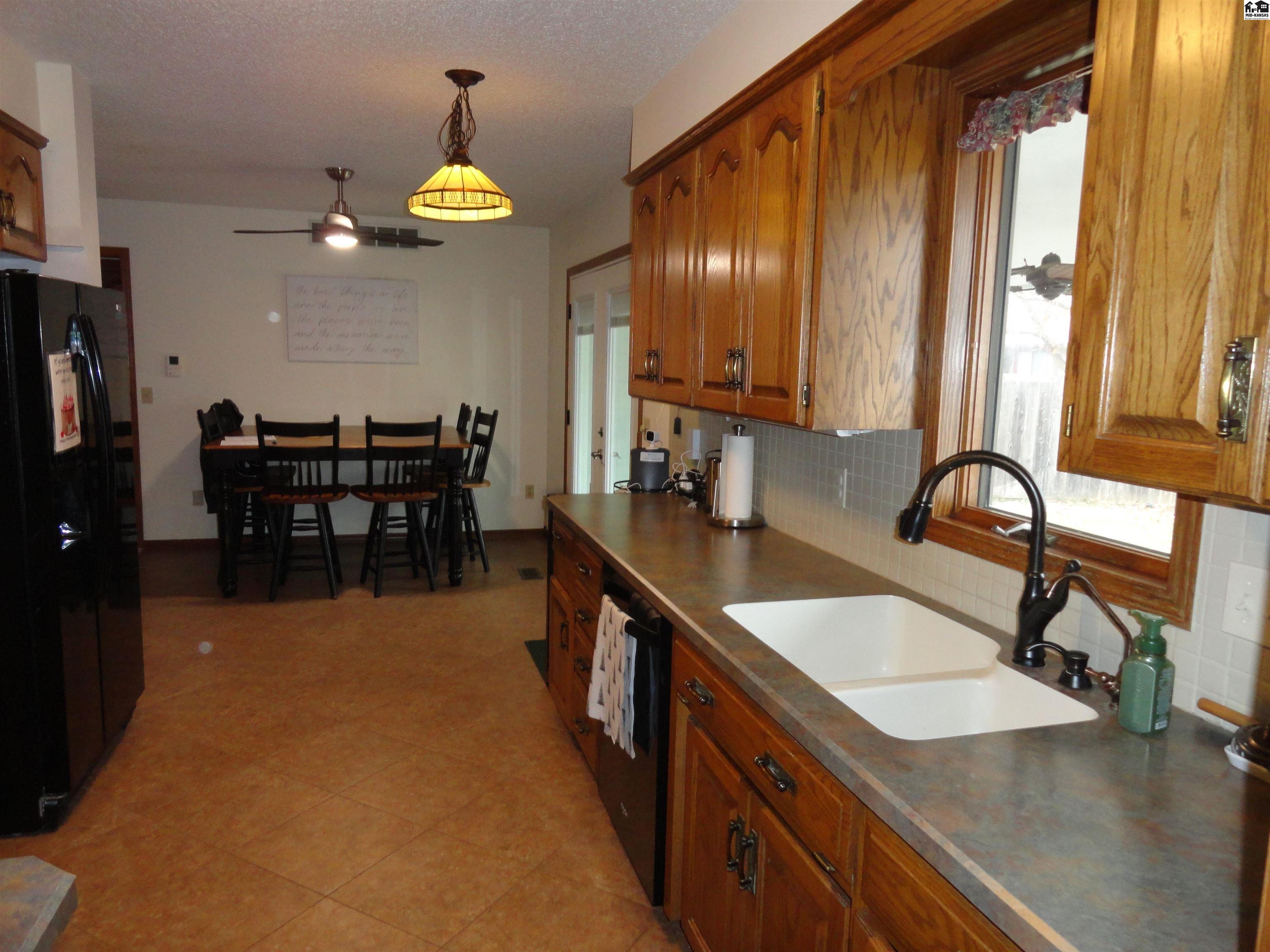 1415 Homestead Place Mcpherson KS 67460