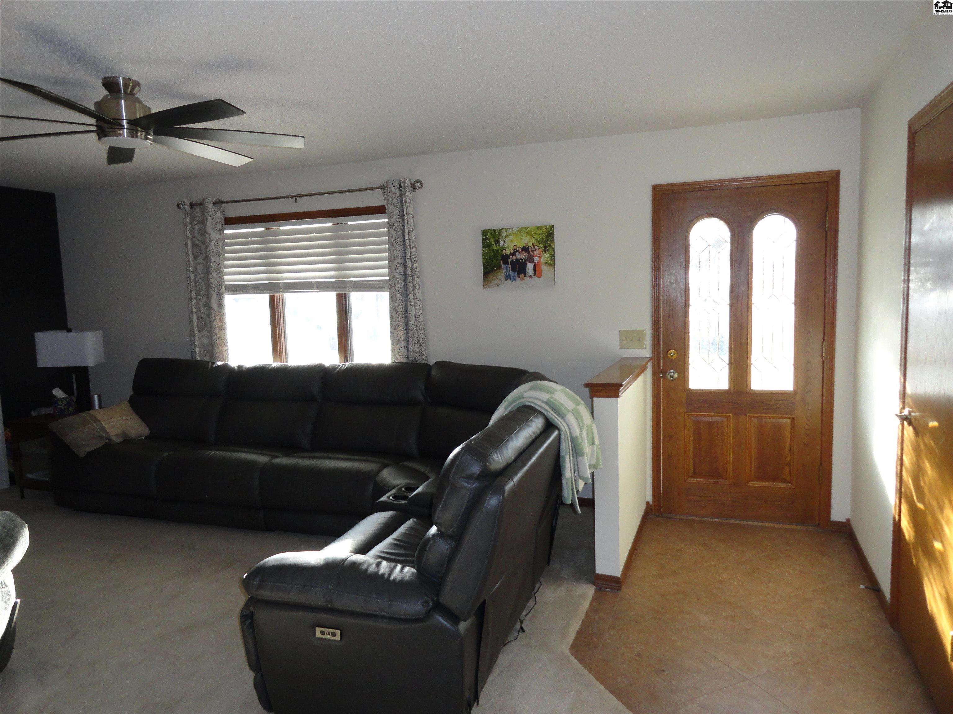 1415 Homestead Place Mcpherson KS 67460