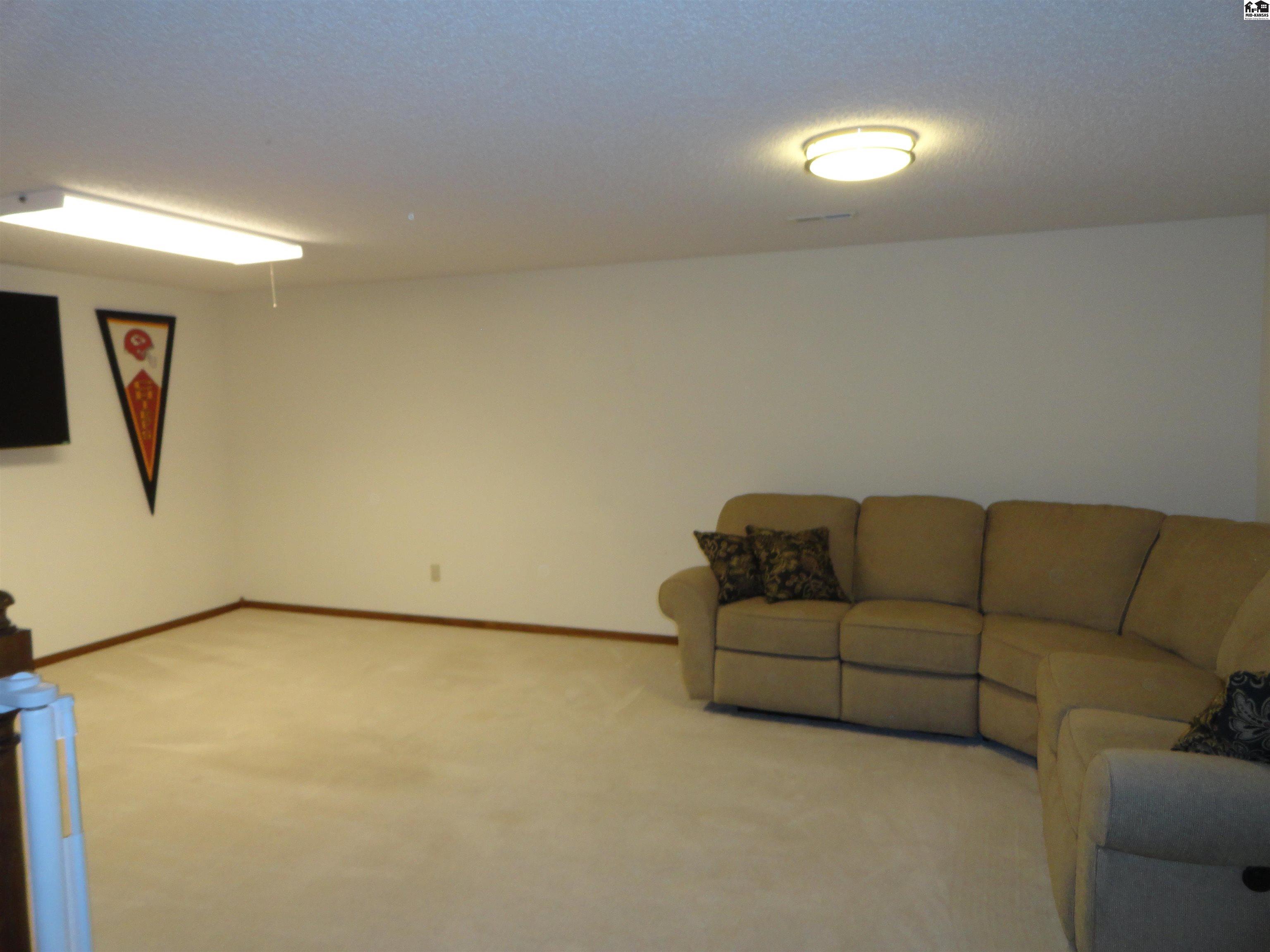 1415 Homestead Place Mcpherson KS 67460