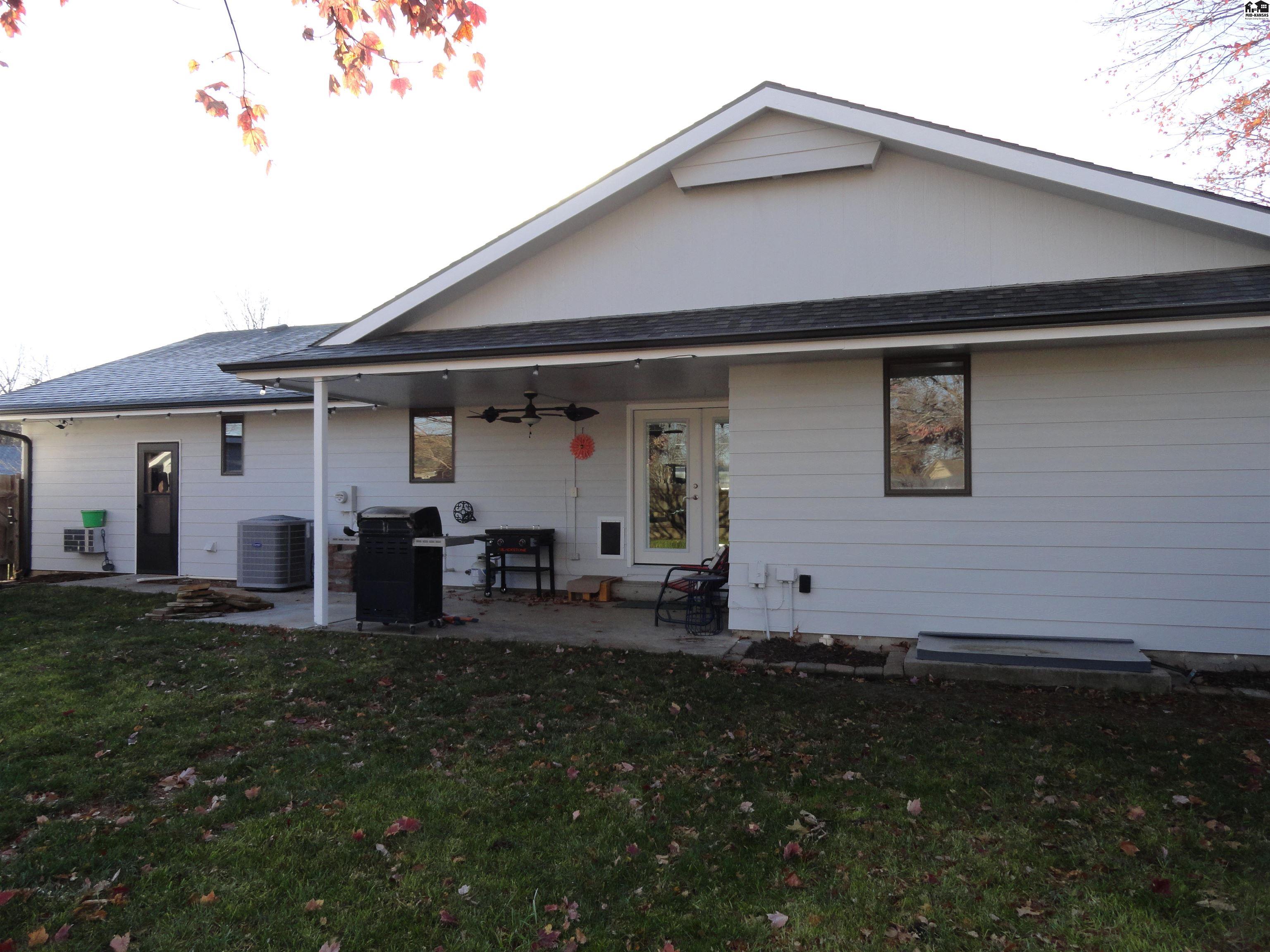 1415 Homestead Place Mcpherson KS 67460