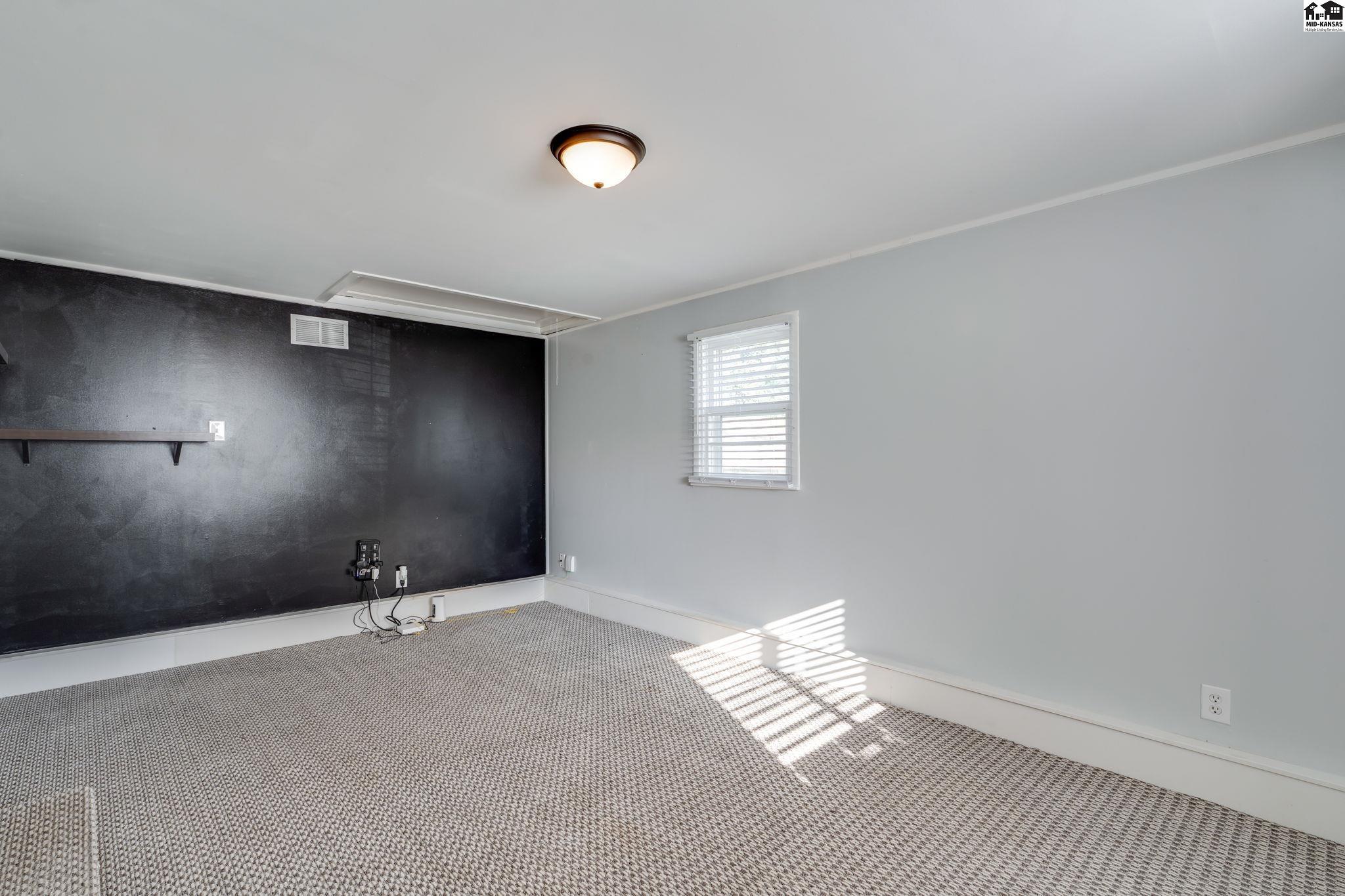 3109 N Walnut Street Hutchinson KS 67502