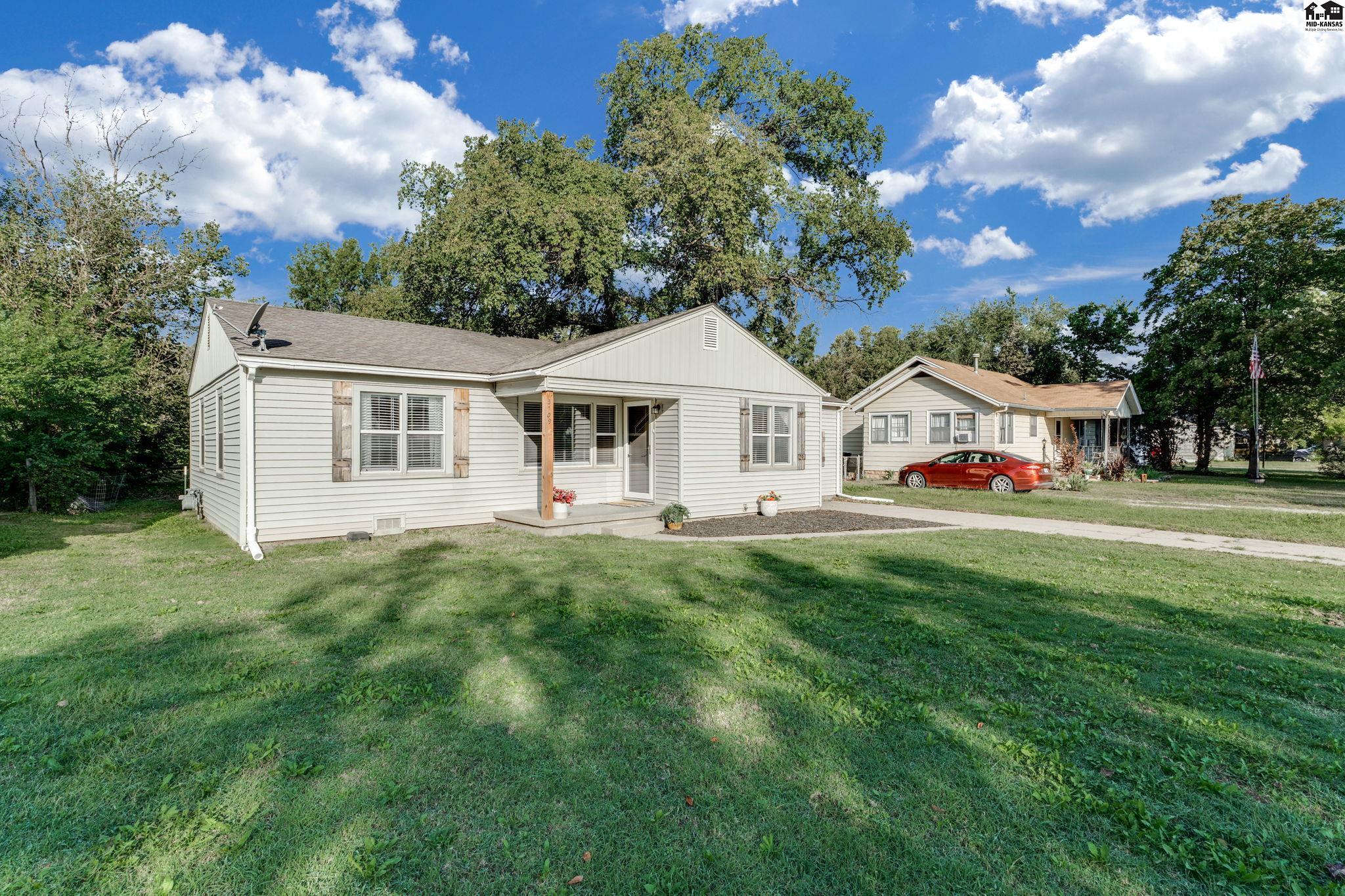 3109 N Walnut Street Hutchinson KS 67502