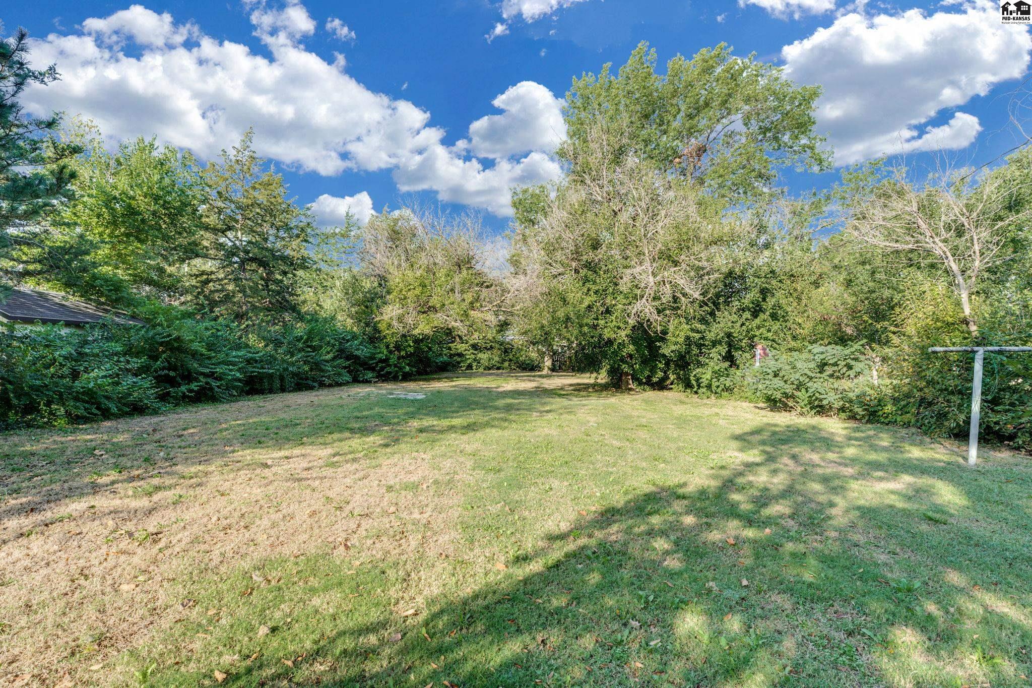 3109 N Walnut Street Hutchinson KS 67502