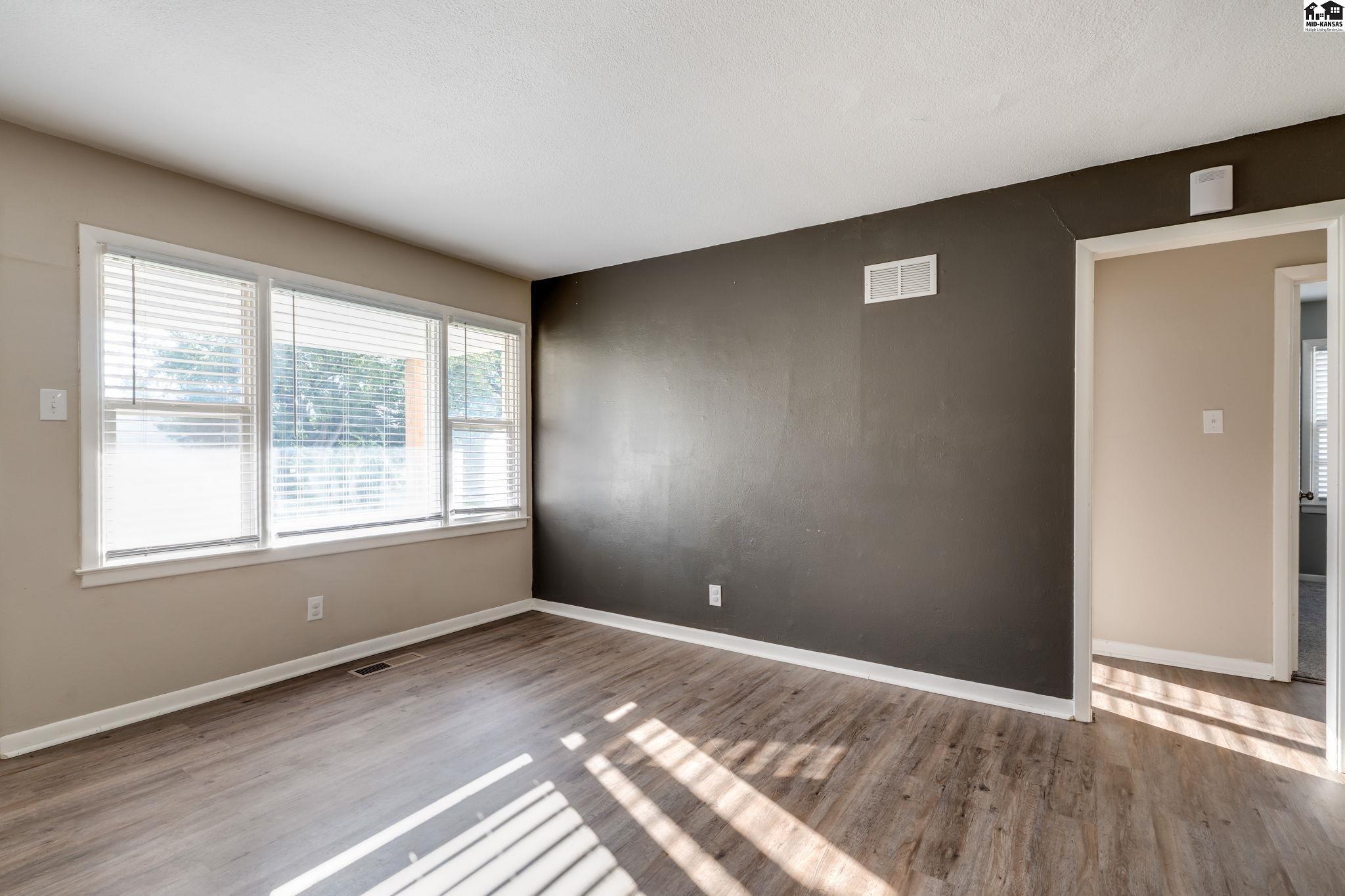 3109 N Walnut Street Hutchinson KS 67502