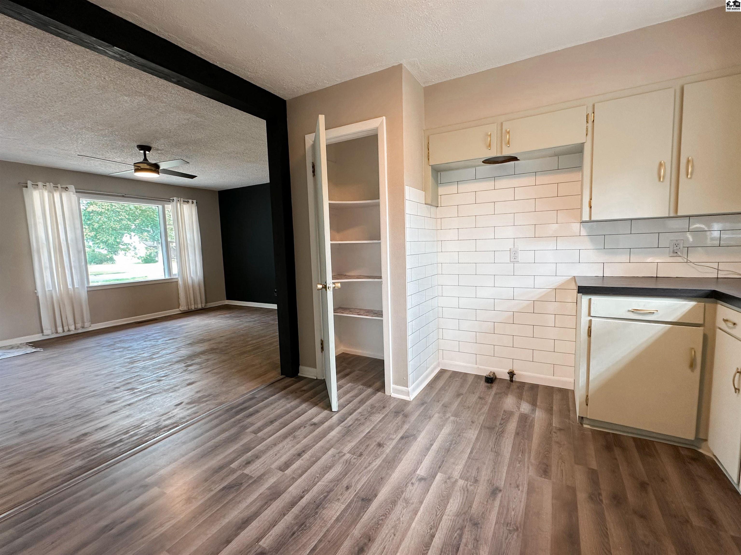 305 E Kansas Avenue Hutchinson KS 67502