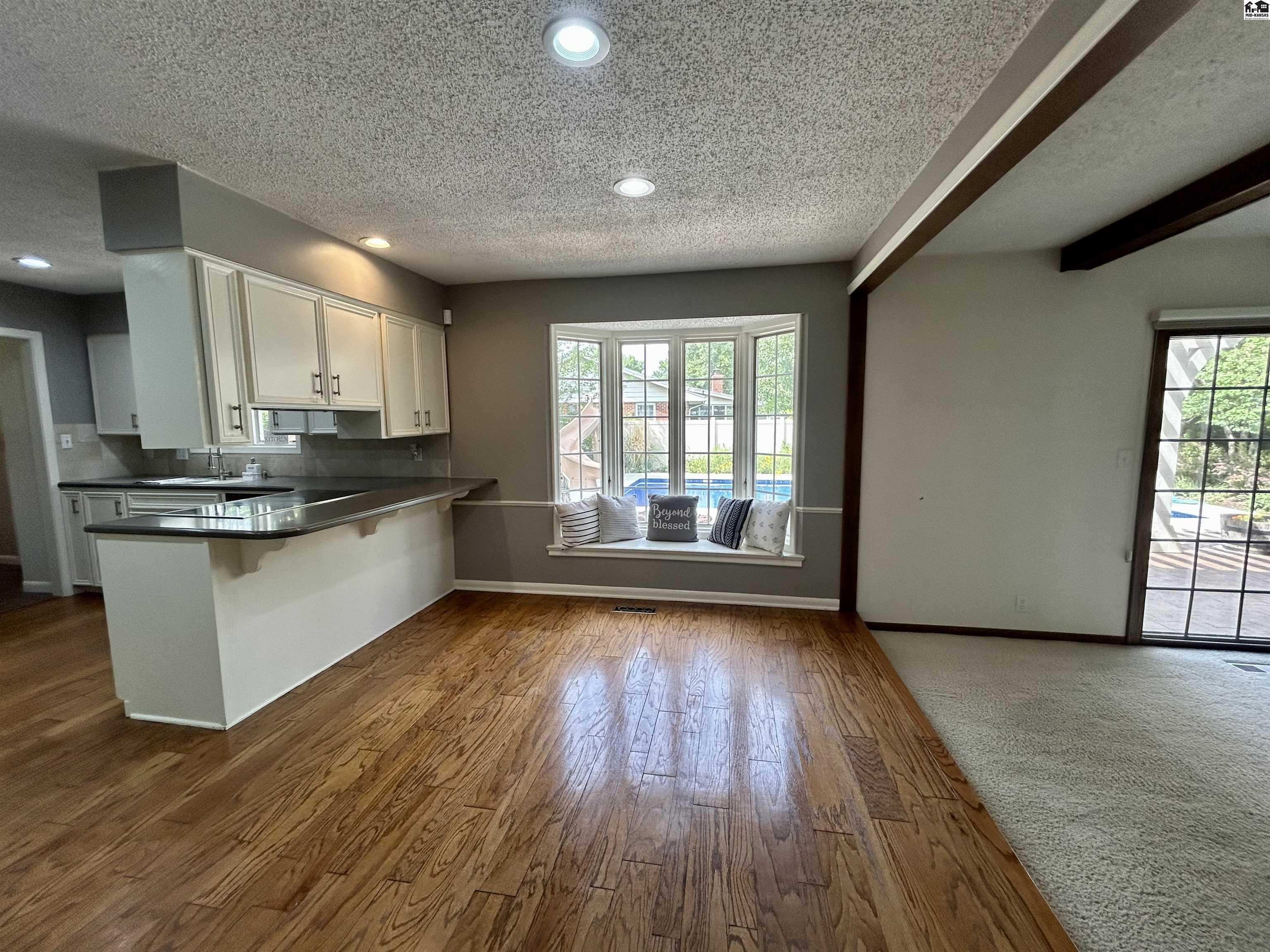 2722 Heather Parkway Hutchinson KS 67502