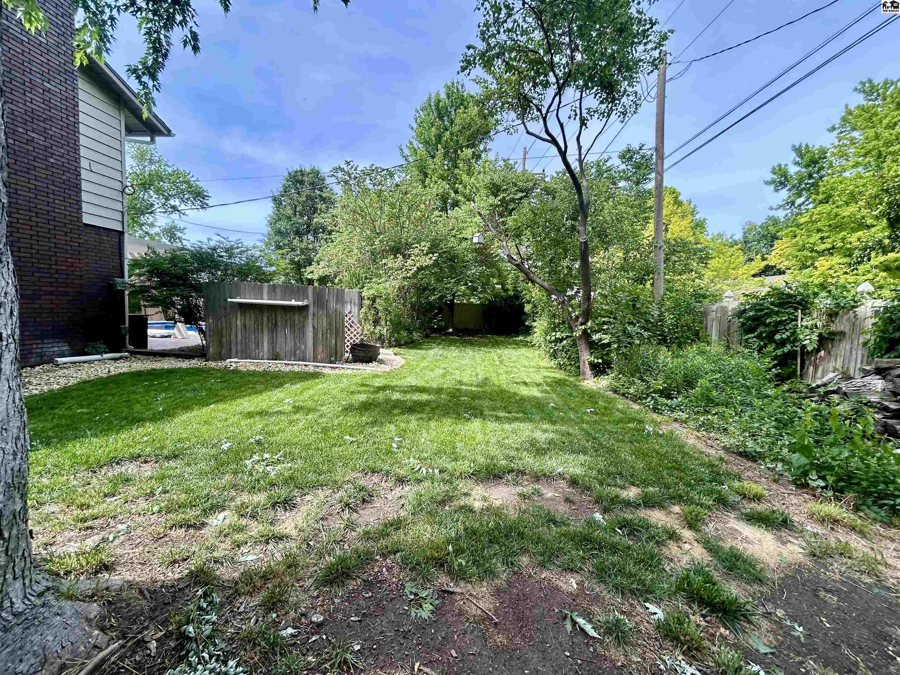 2722 Heather Parkway Hutchinson KS 67502
