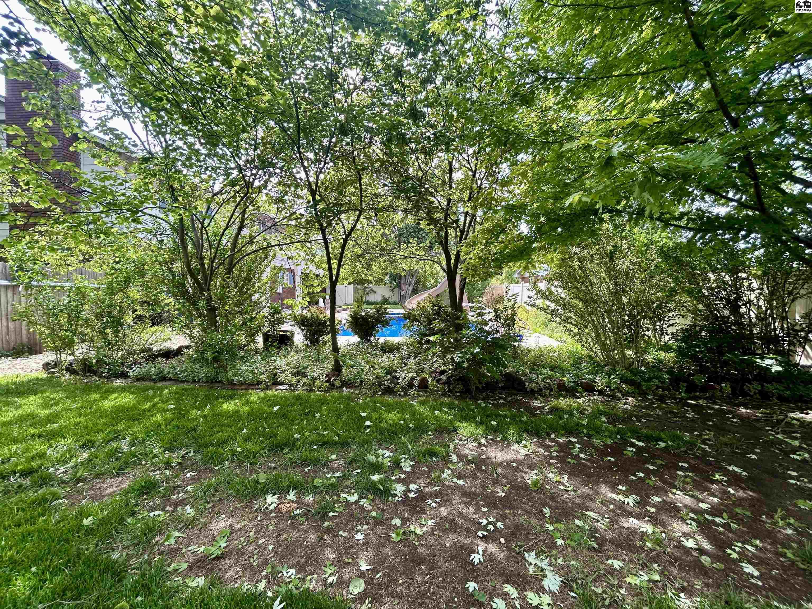2722 Heather Parkway Hutchinson KS 67502