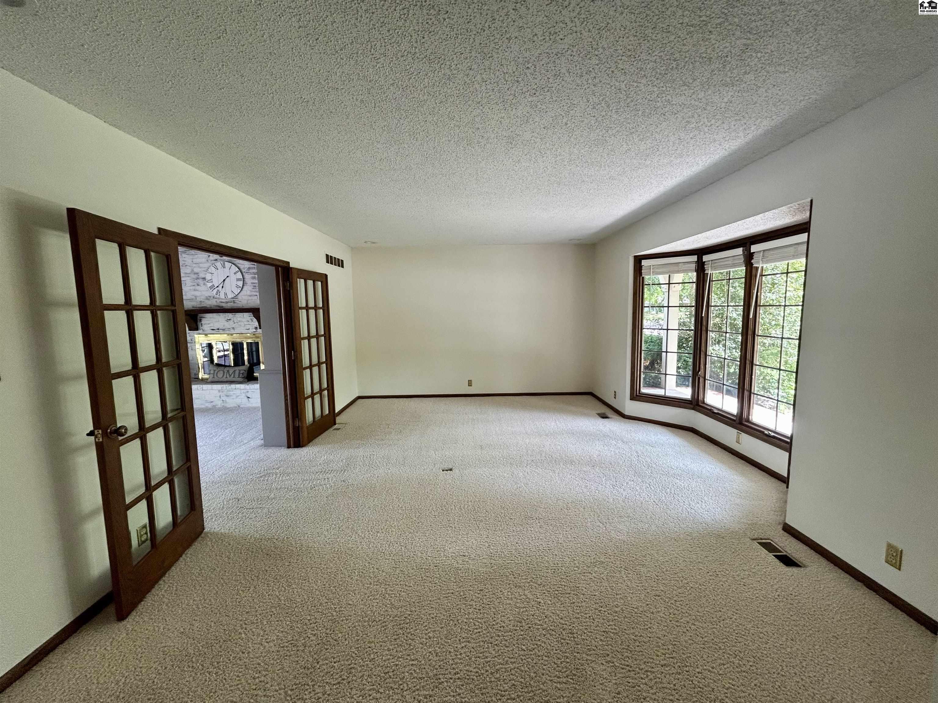 2722 Heather Parkway Hutchinson KS 67502