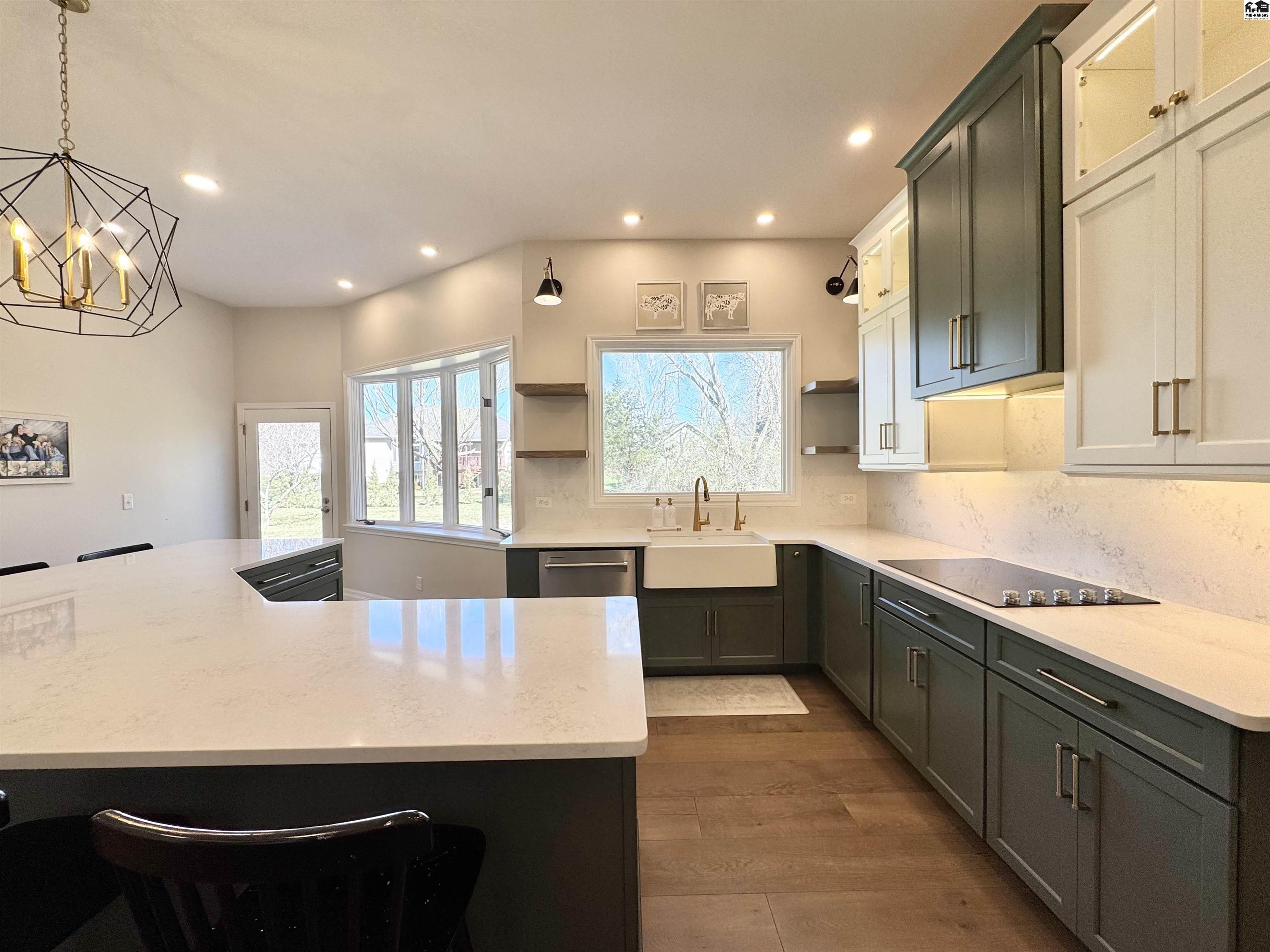 4010 Meadow Ridge Hutchinson KS 67502