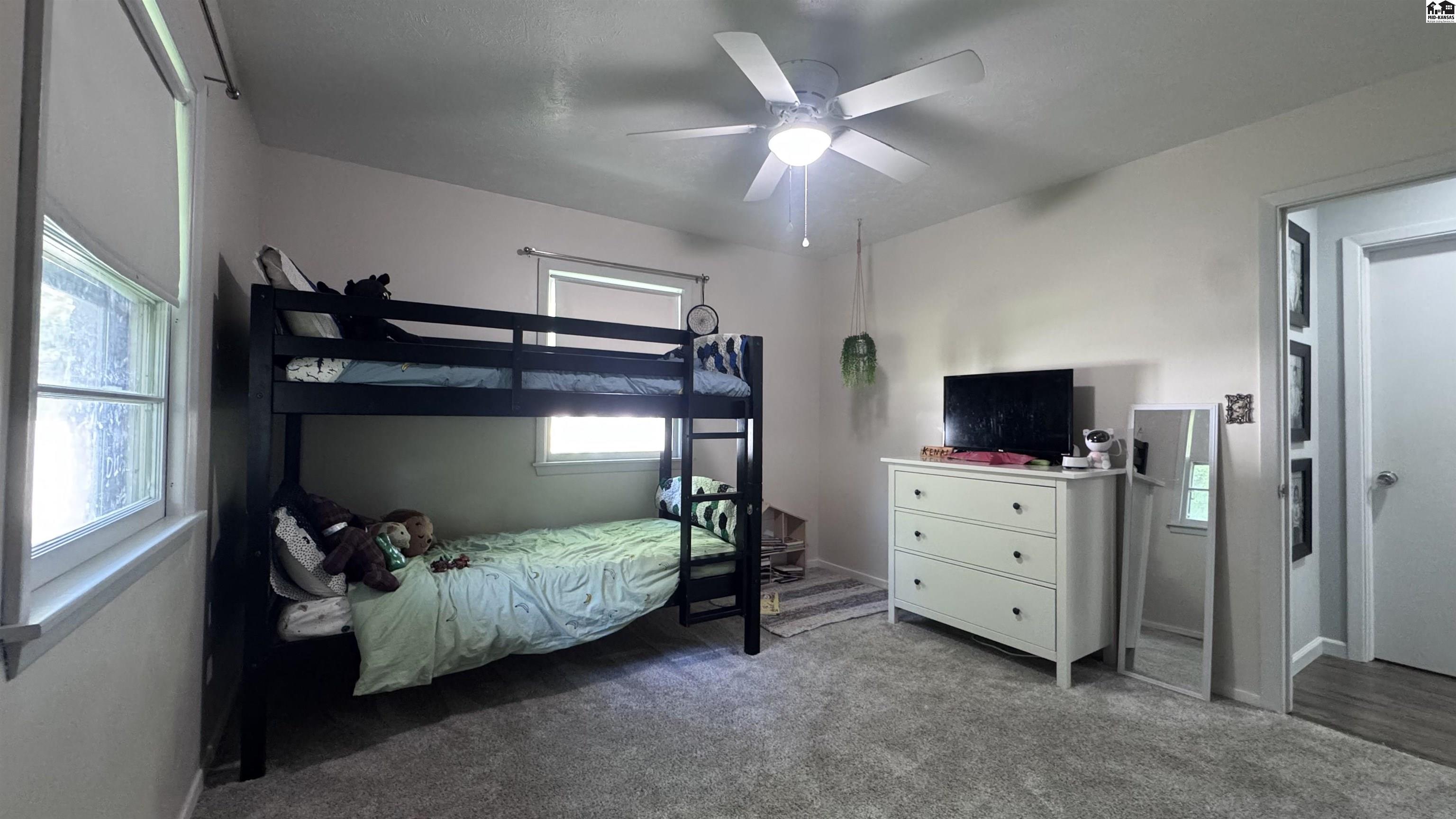 1508 Linda Lane Hutchinson KS 67502
