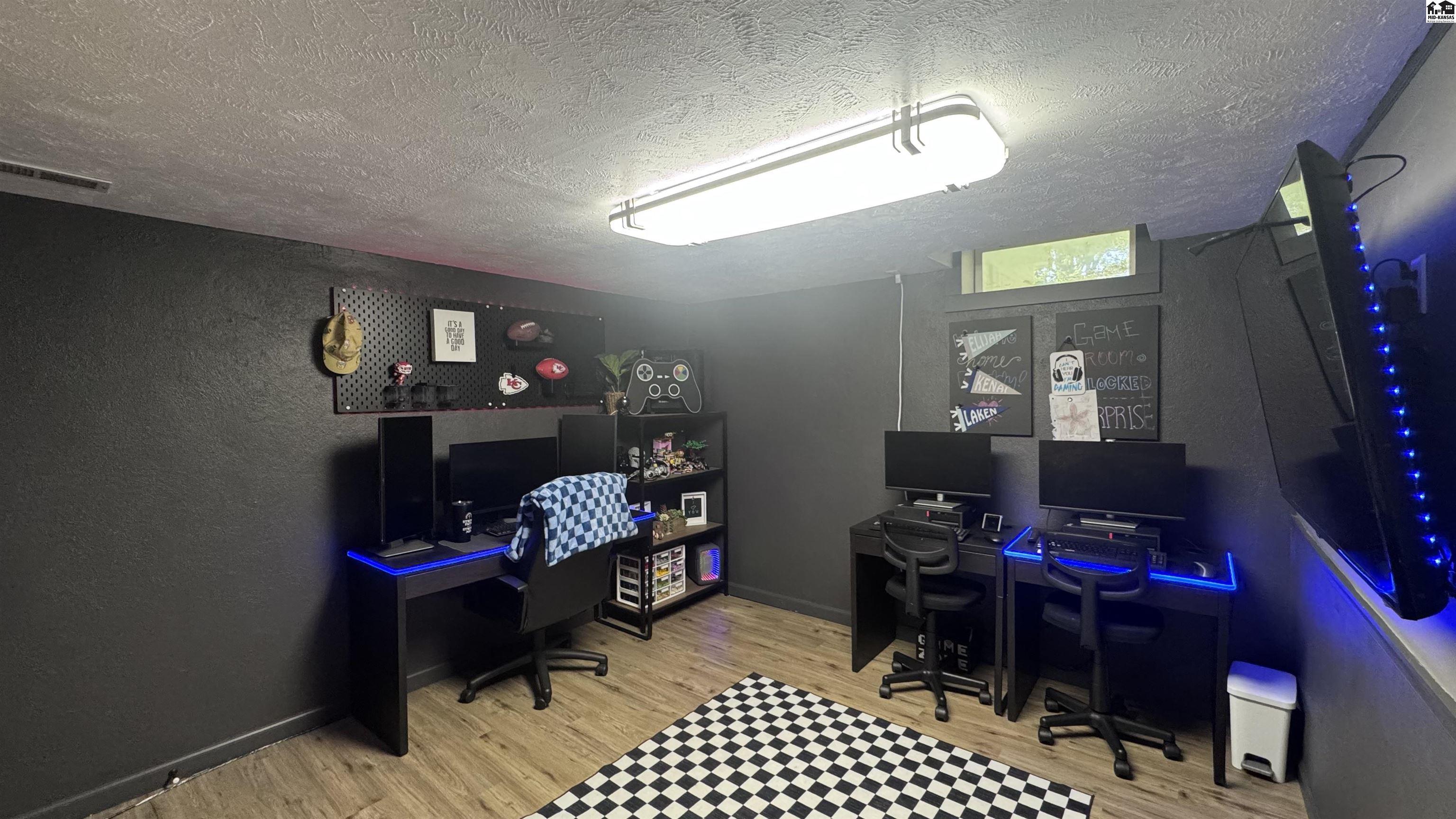 1508 Linda Lane Hutchinson KS 67502