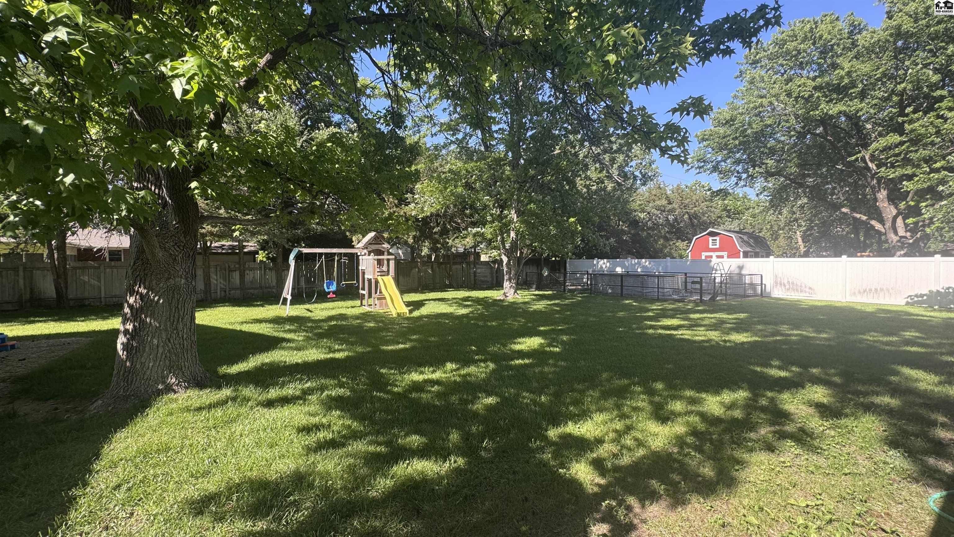 1508 Linda Lane Hutchinson KS 67502