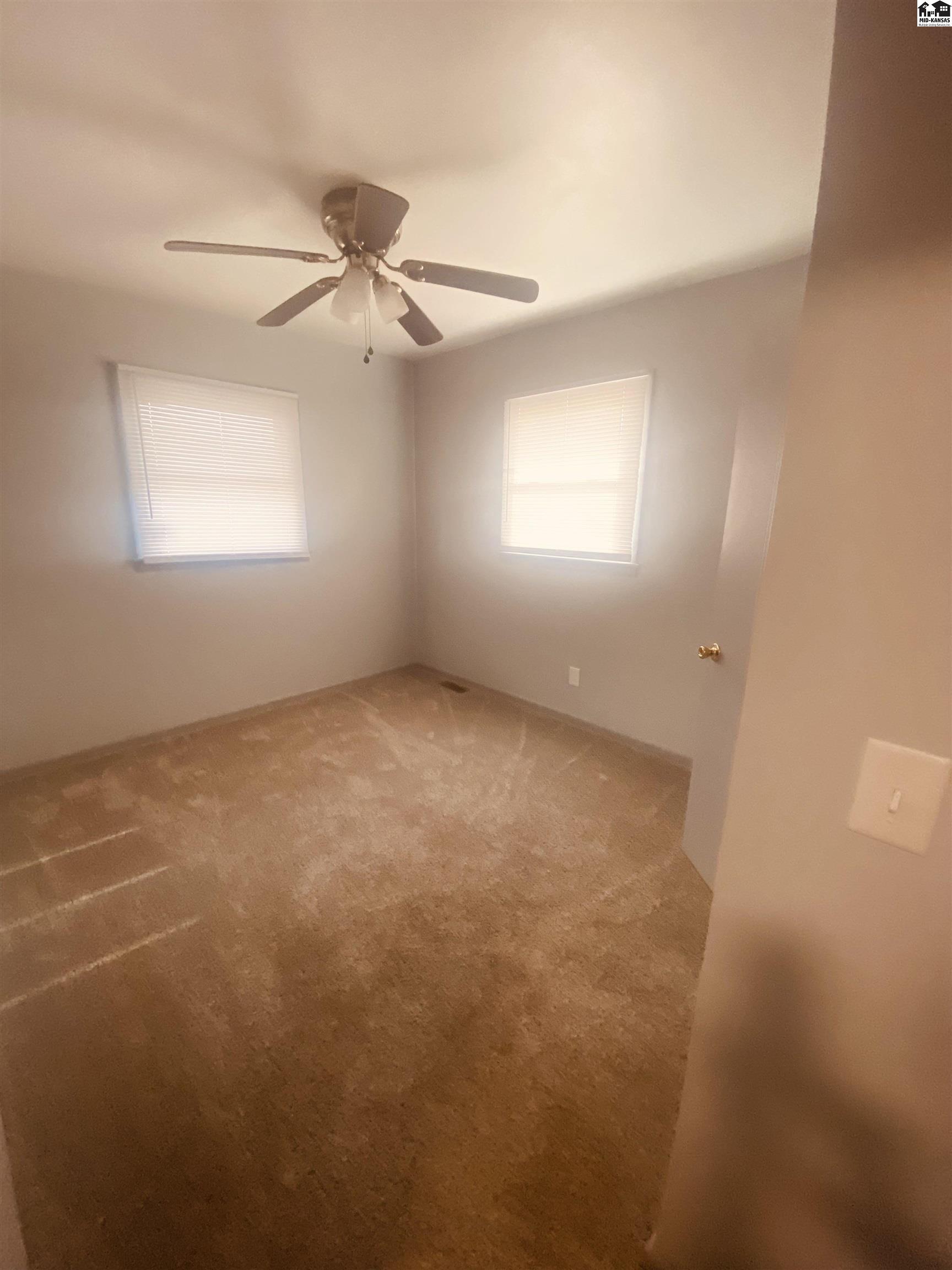 3124 N Stewart Street Hutchinson KS 67502