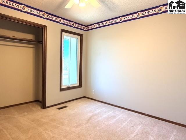 4108 Sherwood Drive Hutchinson KS 67502