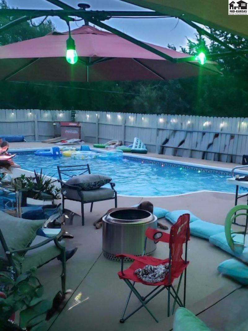 4108 Sherwood Drive Hutchinson KS 67502