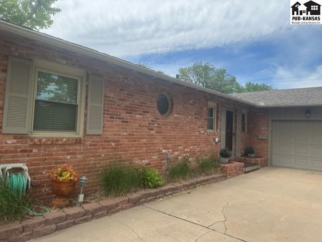 500 Rustic Road Hutchinson KS 67502