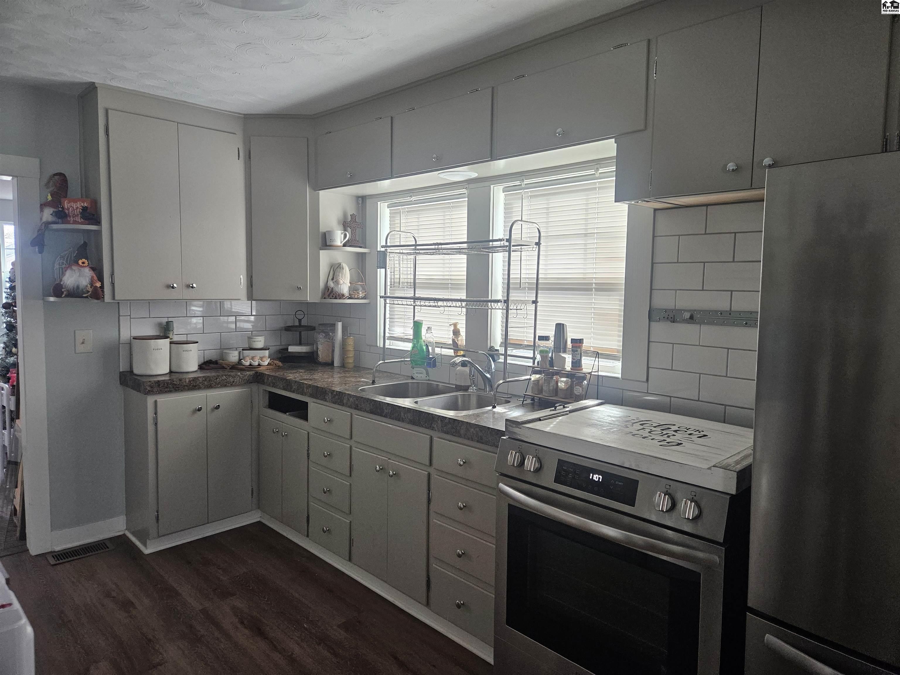 806 N Wheeler Street Mcpherson KS 67460