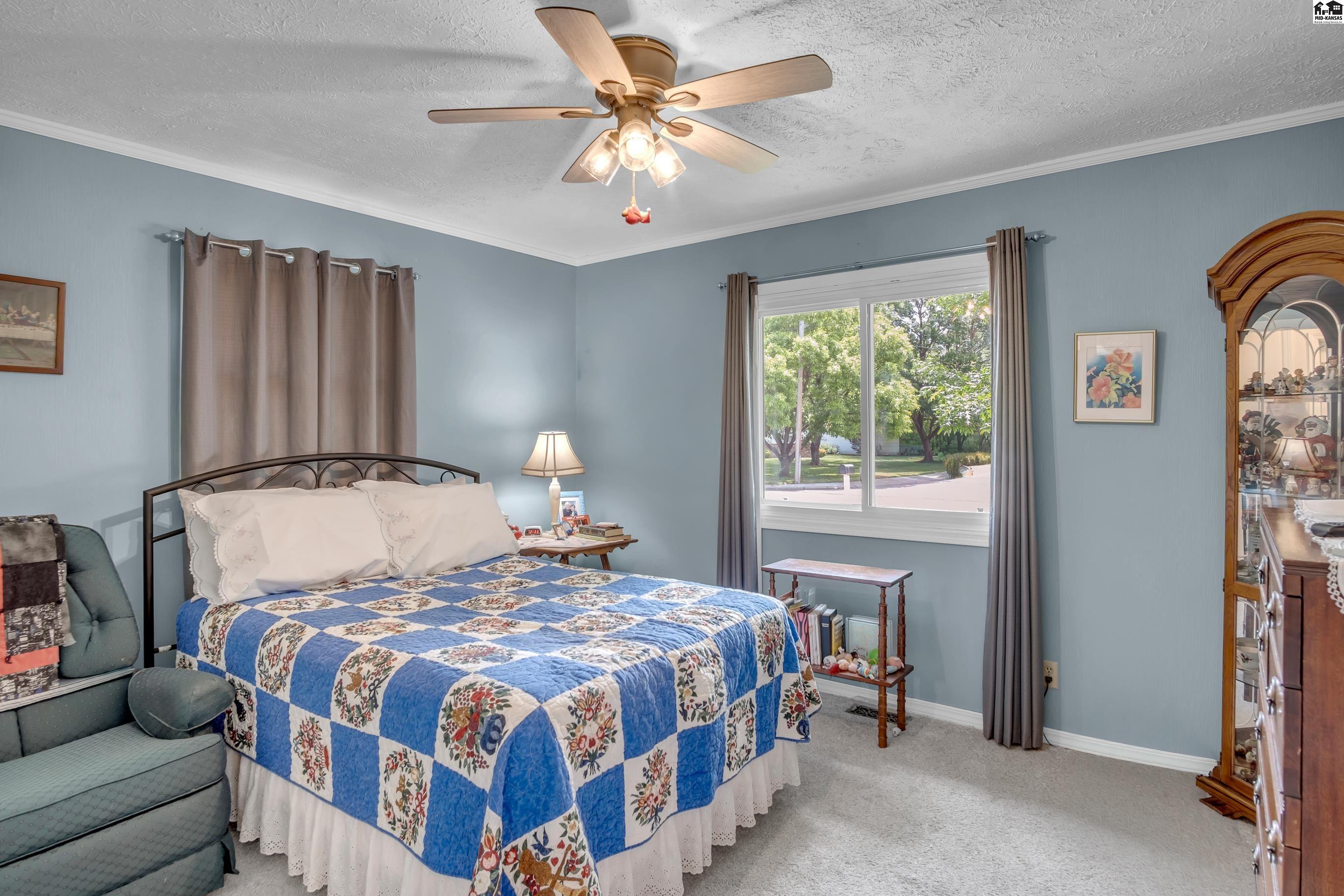 305 Oak Park Drive Mcpherson KS 67460