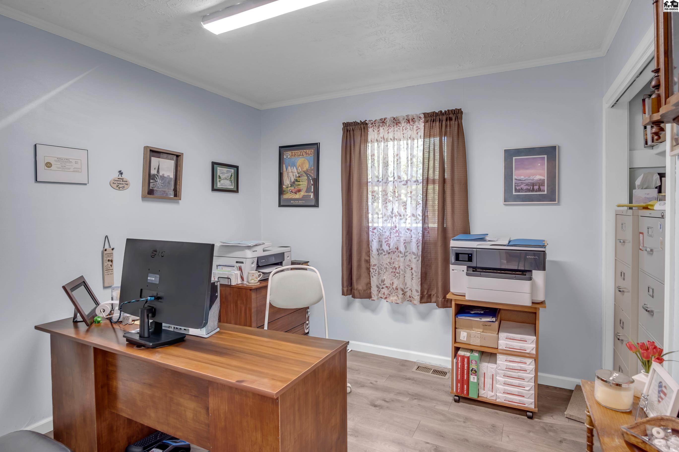 305 Oak Park Drive Mcpherson KS 67460