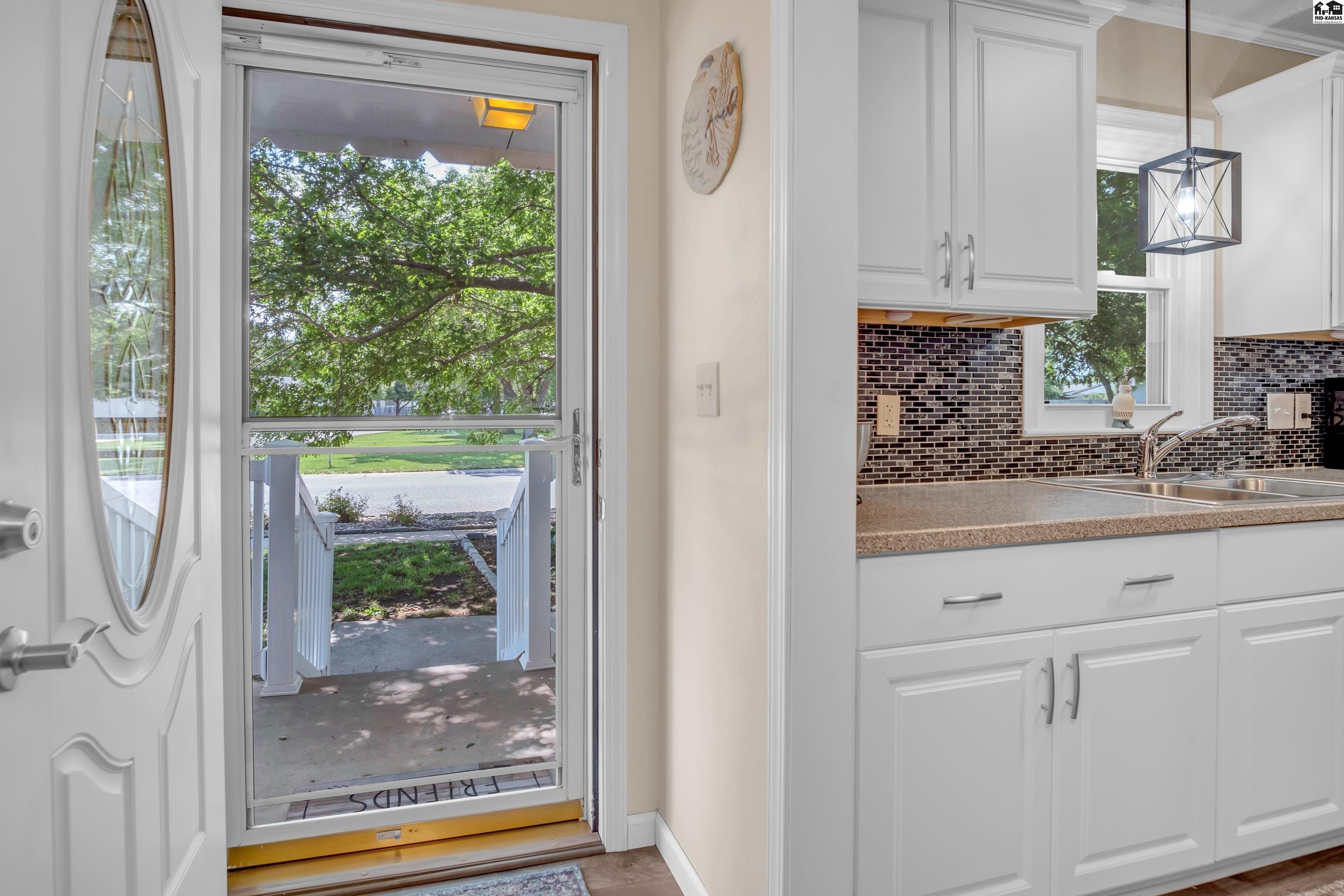 305 Oak Park Drive Mcpherson KS 67460