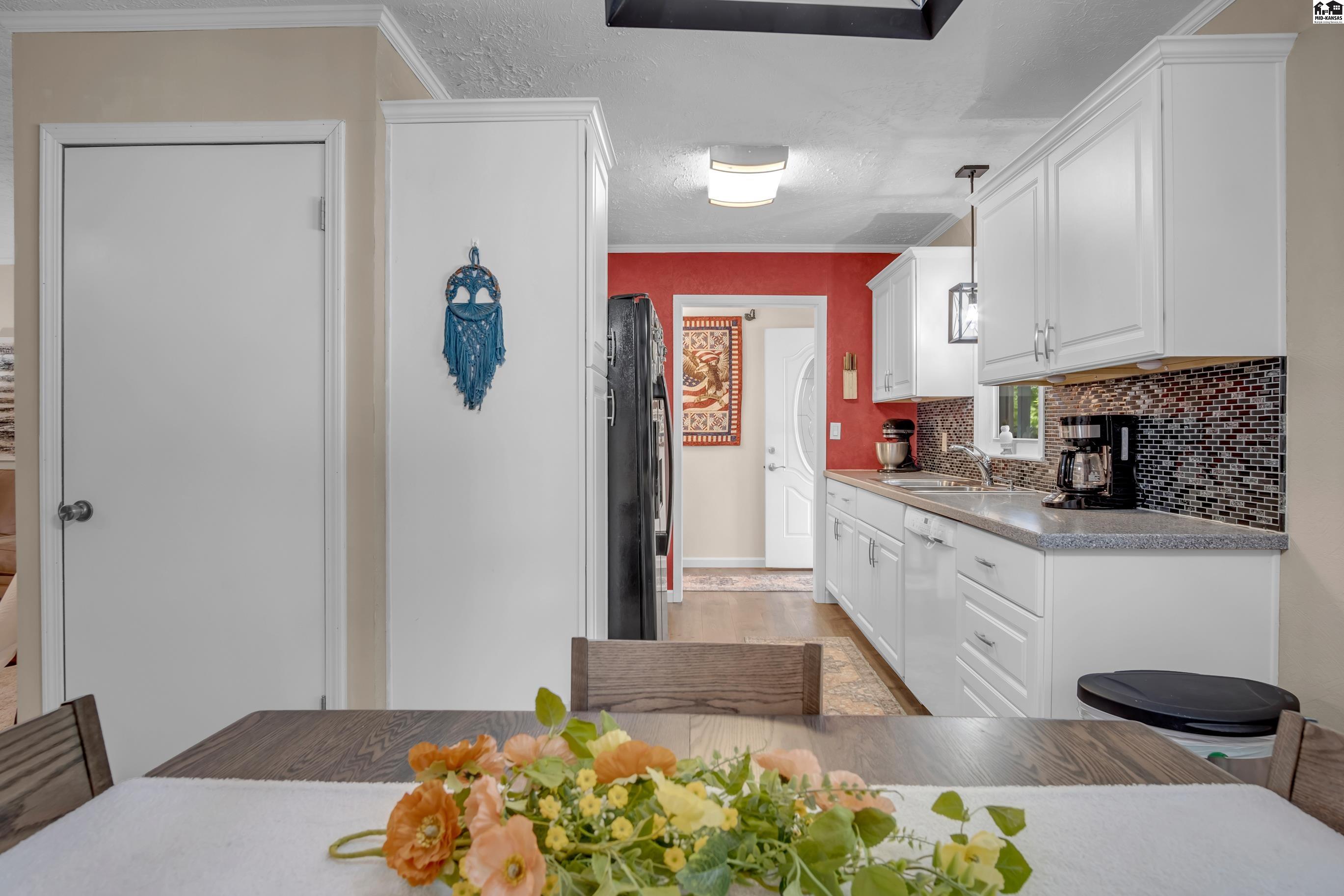 305 Oak Park Drive Mcpherson KS 67460