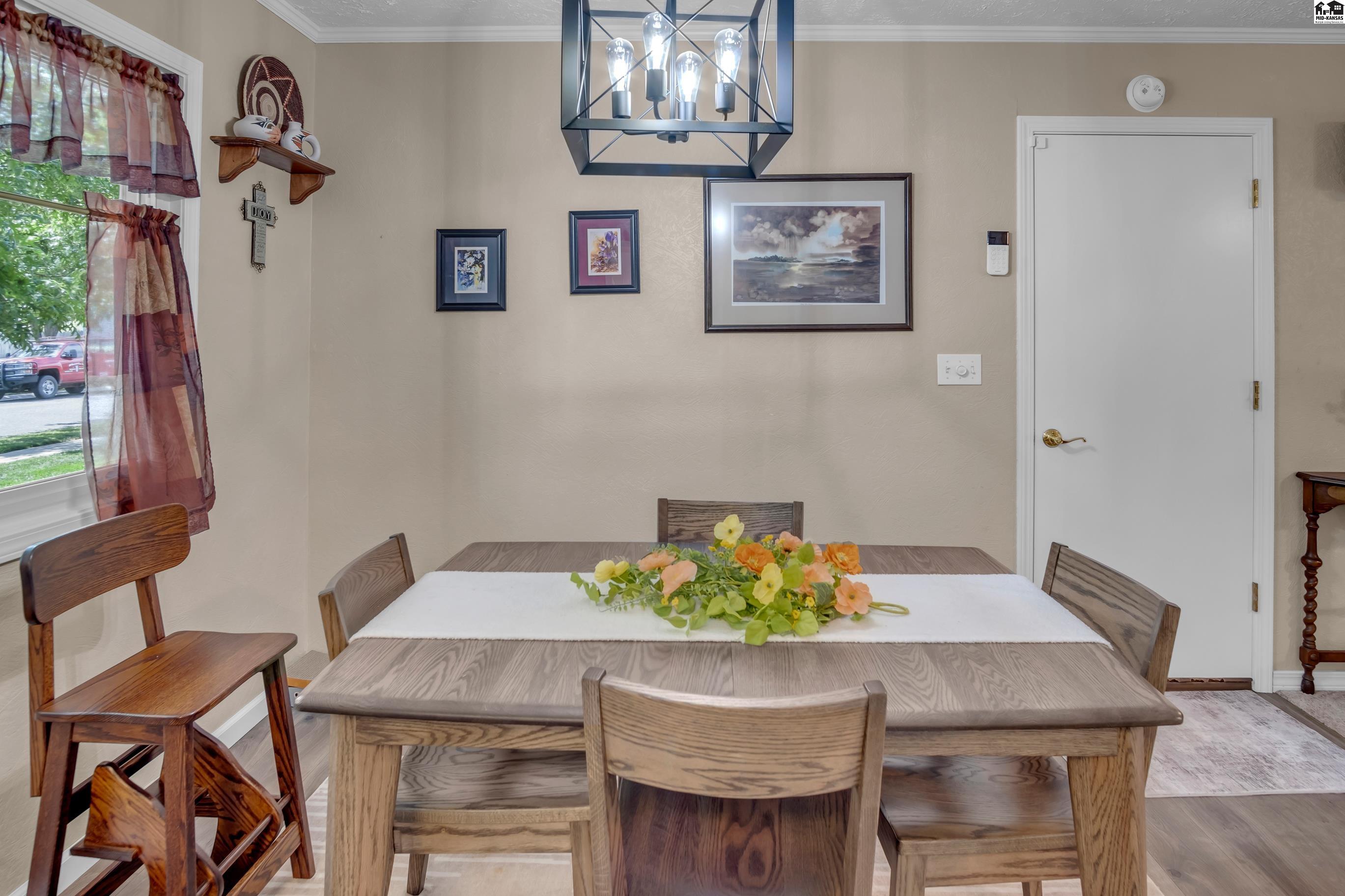 305 Oak Park Drive Mcpherson KS 67460