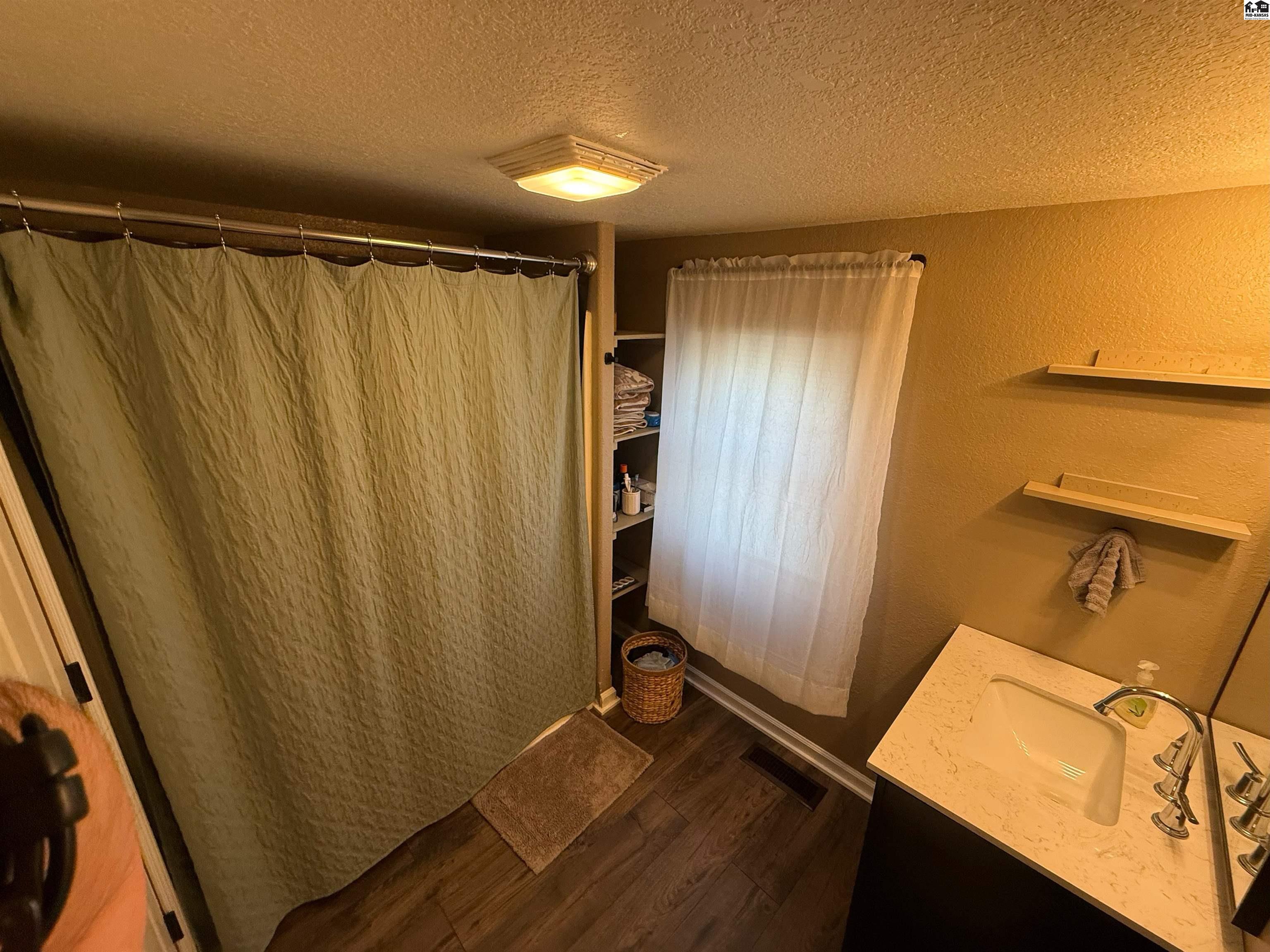 203 E E Blanchard South Hutchinson KS 67505