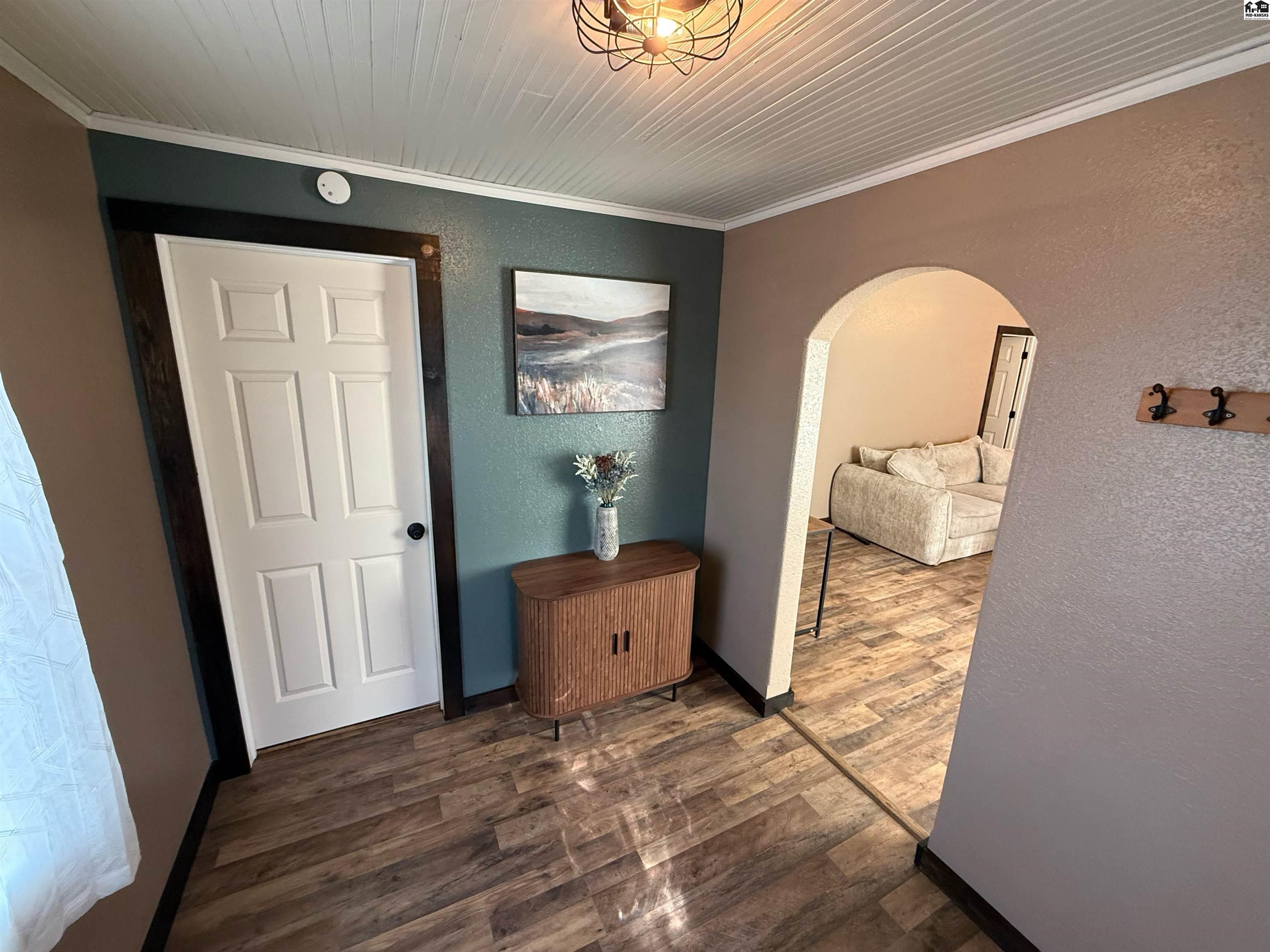 203 E E Blanchard South Hutchinson KS 67505