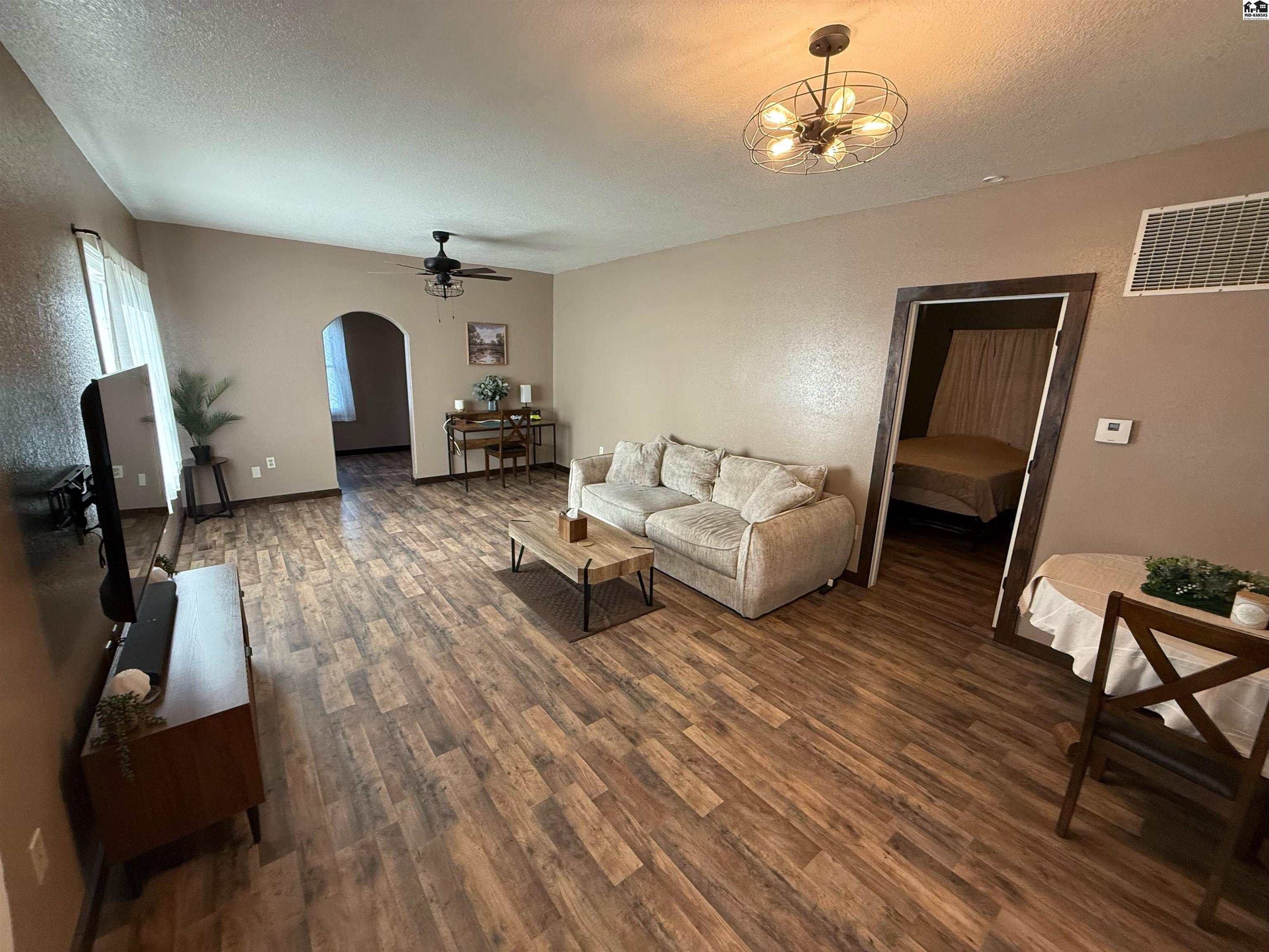 203 E E Blanchard South Hutchinson KS 67505