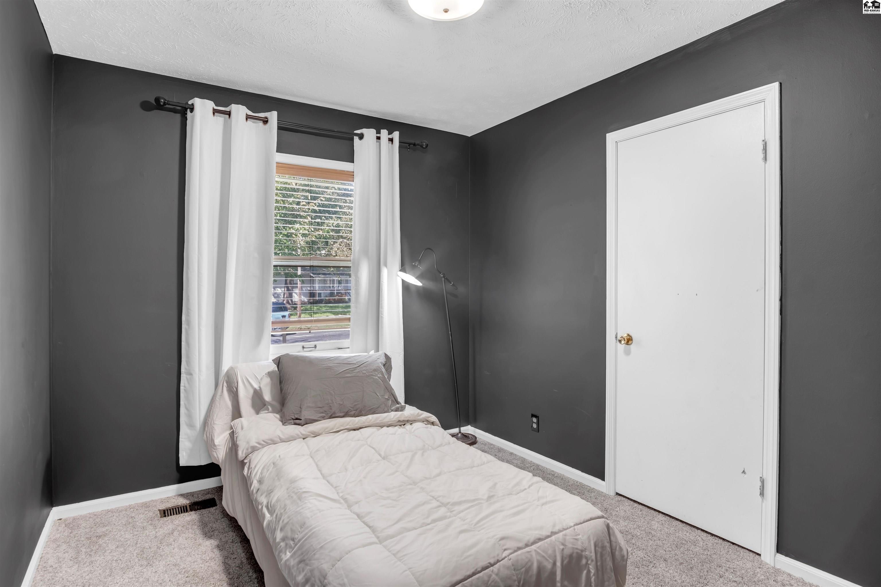 942 Sycamore Place Mcpherson KS 67460