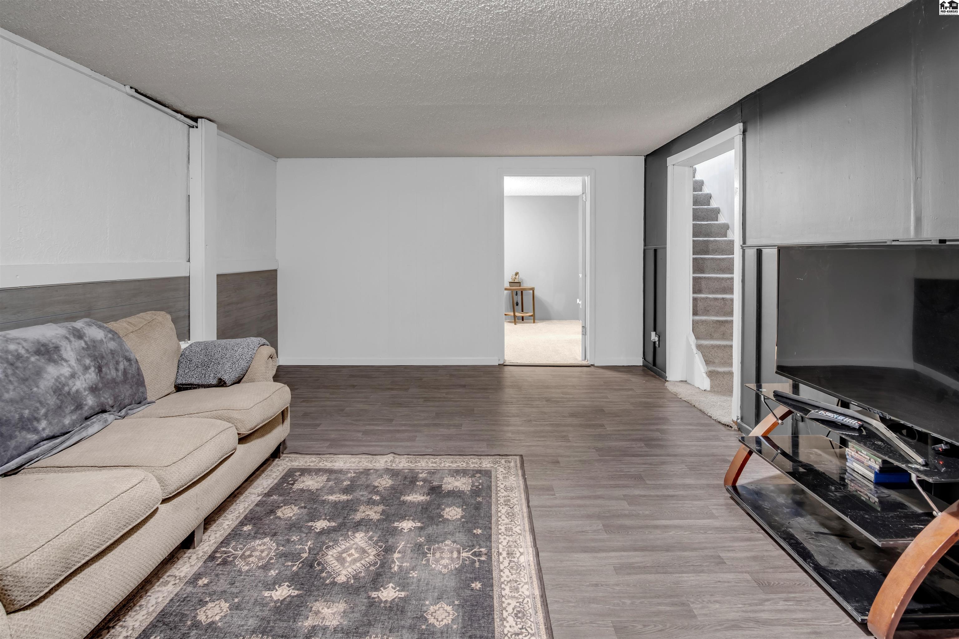 942 Sycamore Place Mcpherson KS 67460