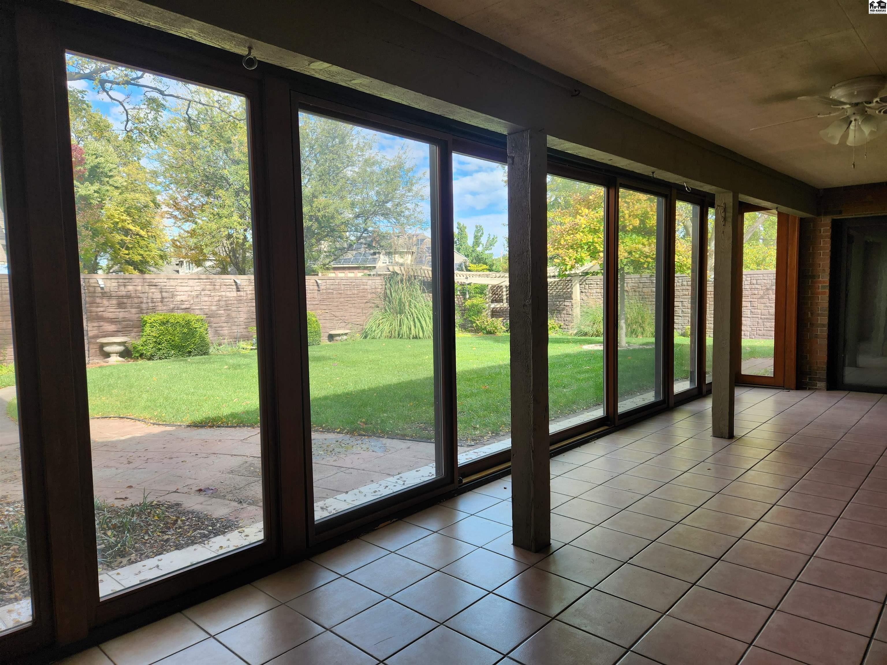 210 Cochise Trail Hutchinson KS 67502