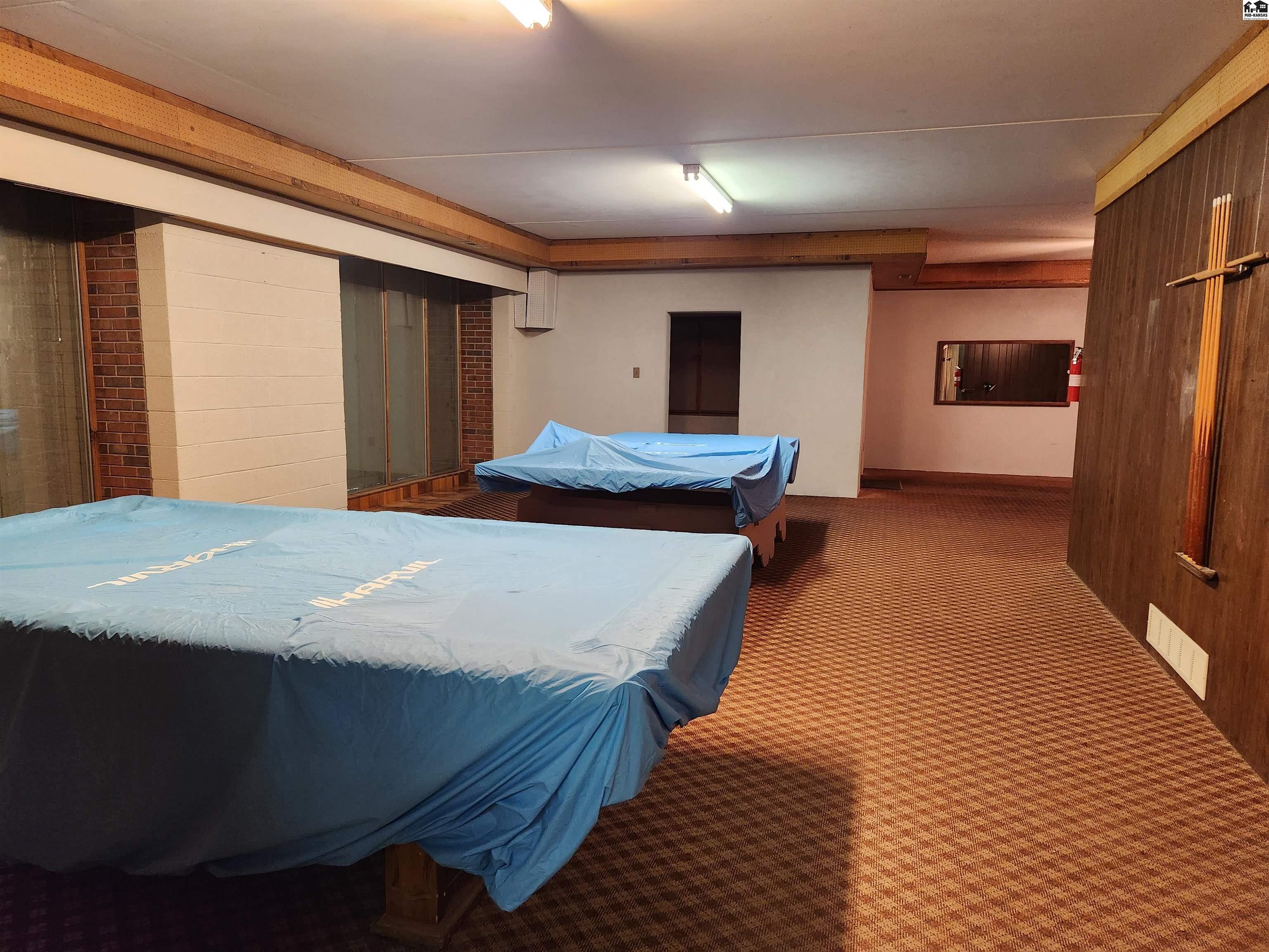 210 Cochise Trail Hutchinson KS 67502