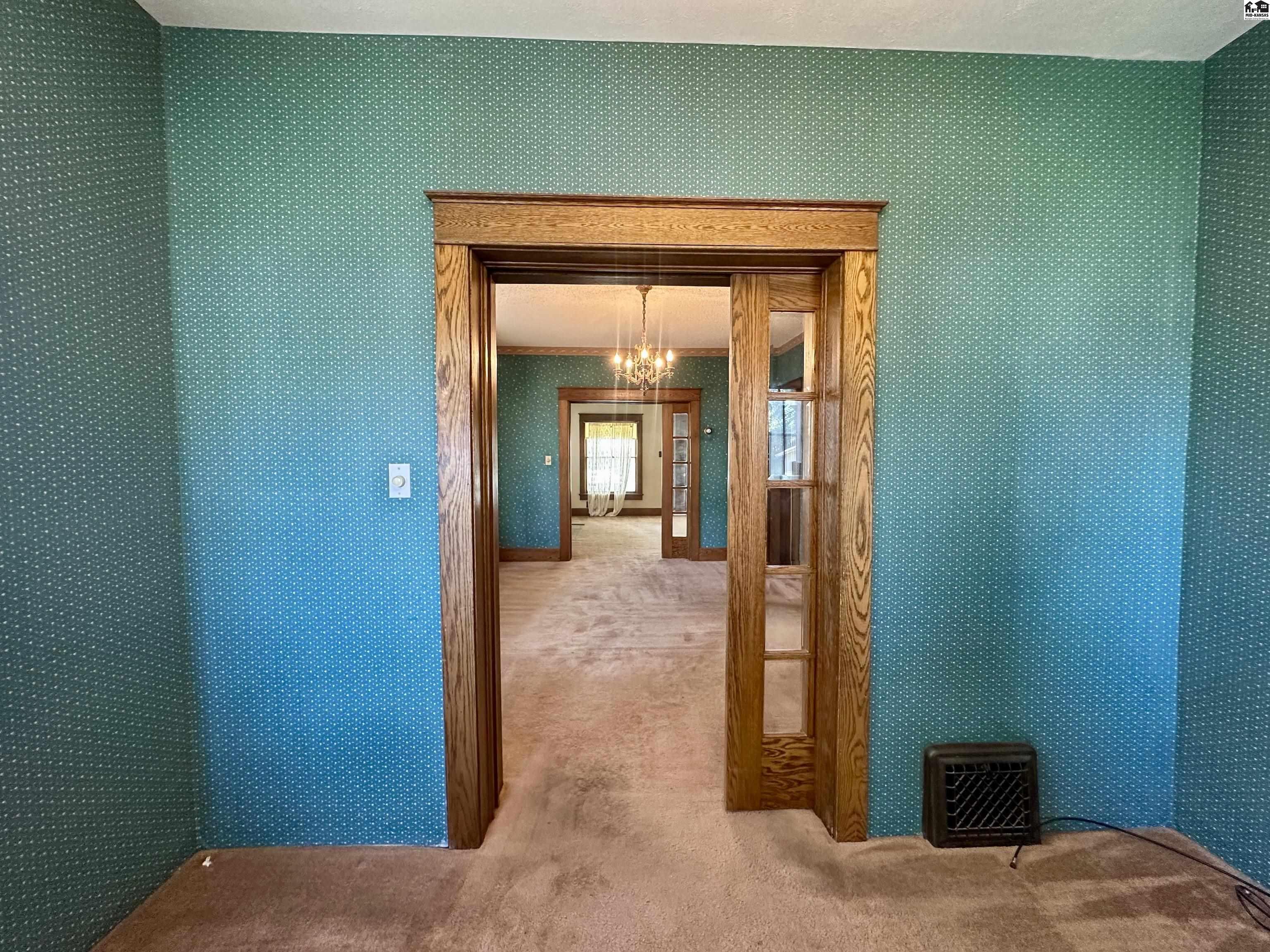 312 E 13th Avenue Hutchinson KS 67501