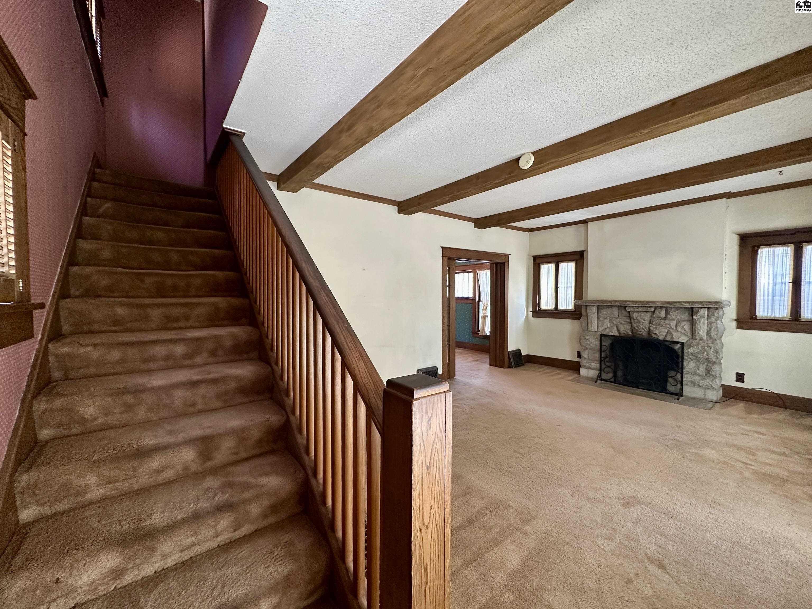 312 E 13th Avenue Hutchinson KS 67501