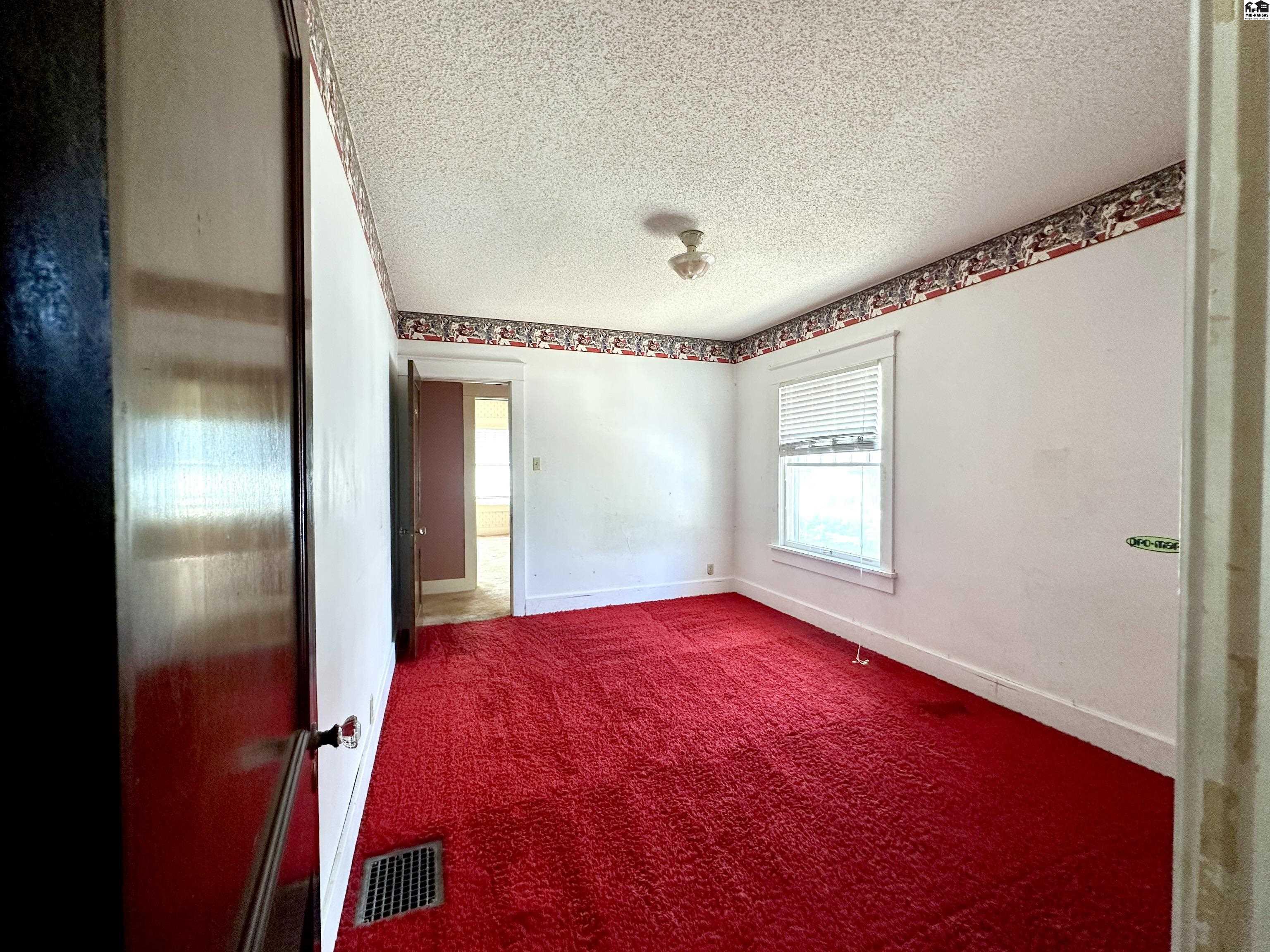 312 E 13th Avenue Hutchinson KS 67501