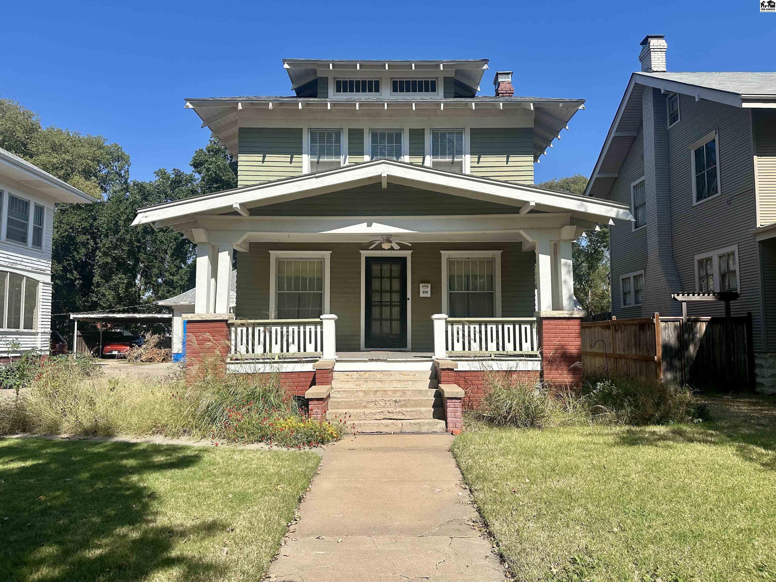 312 E 13th Avenue Hutchinson KS 67501