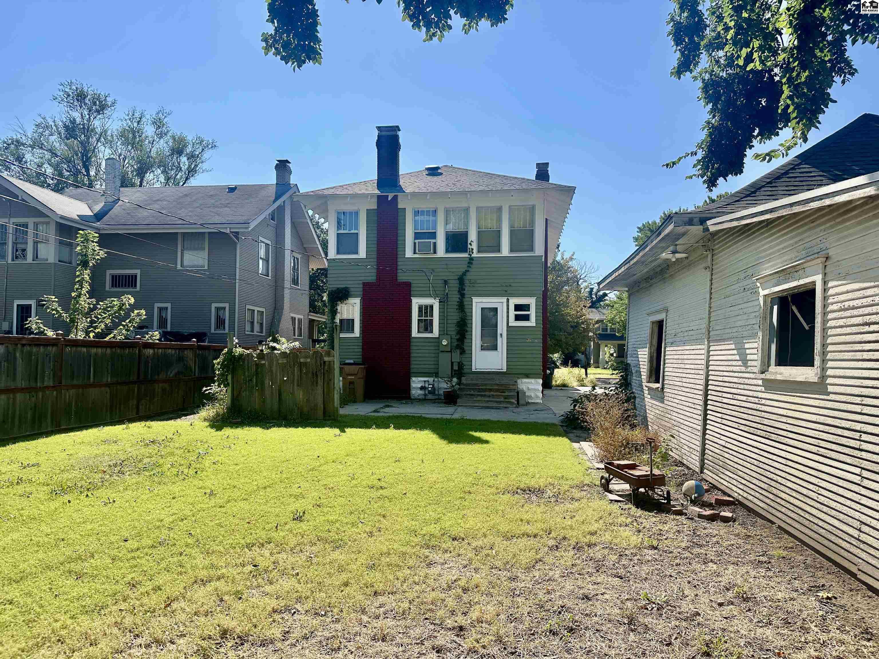 312 E 13th Avenue Hutchinson KS 67501