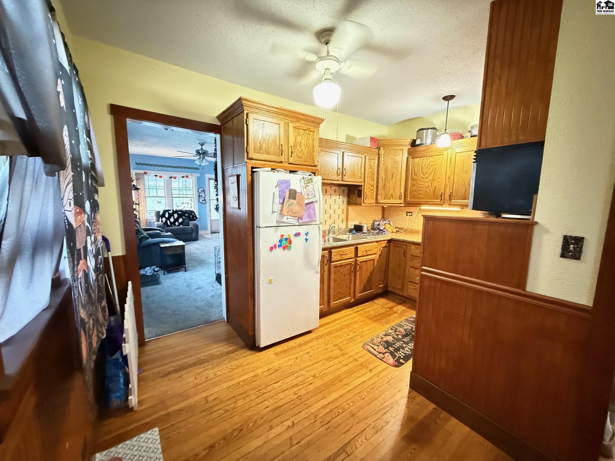 12 S Severance Street Hutchinson KS 67501