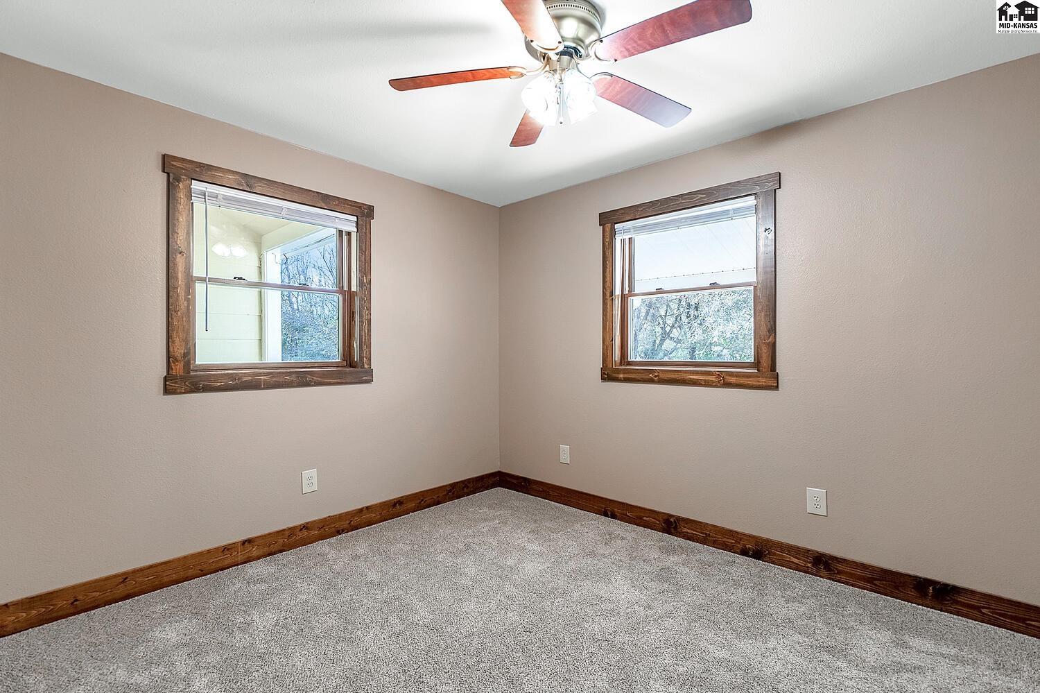 5517 E 17th Avenue Hutchinson KS 67501