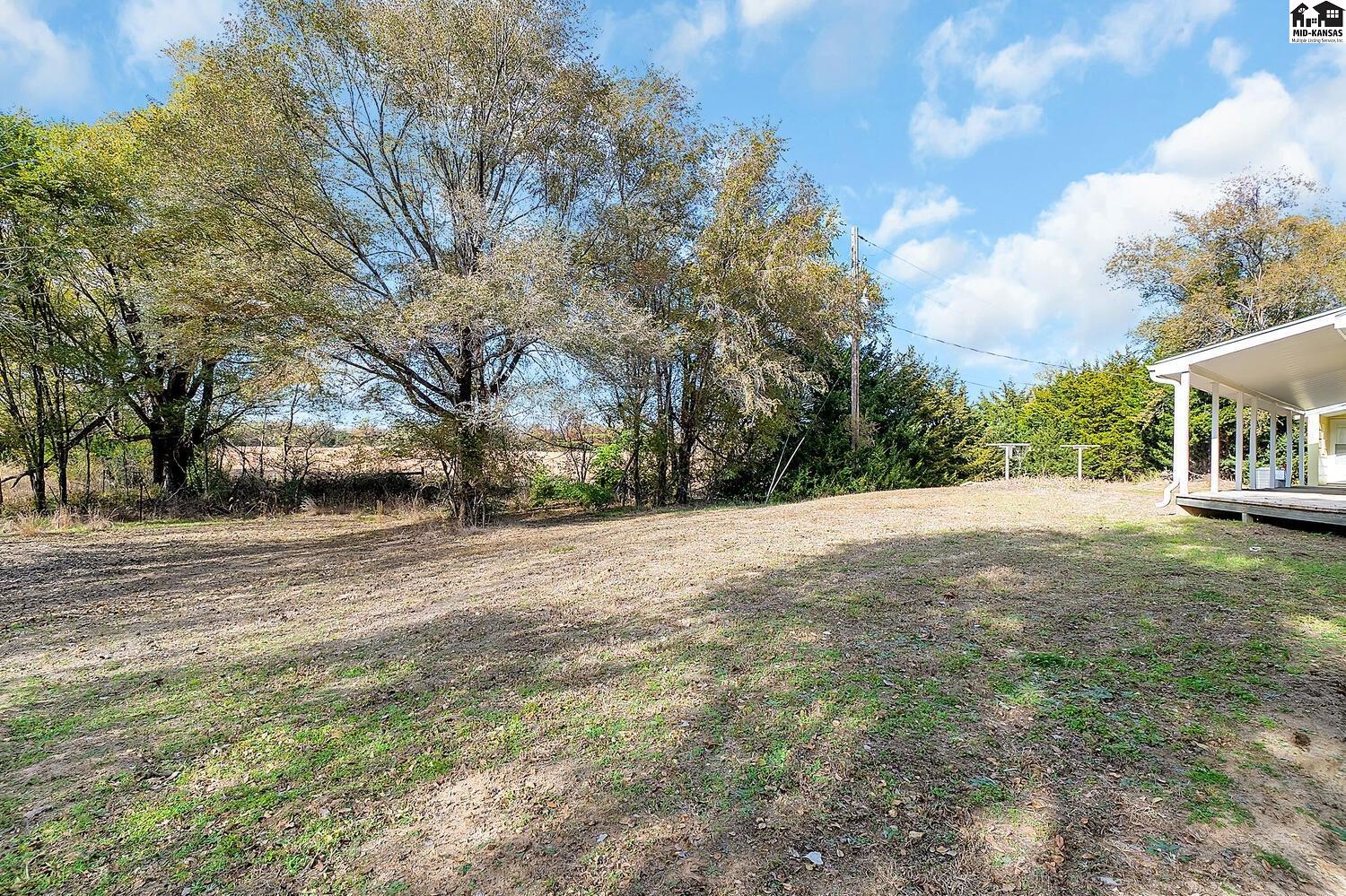 5517 E 17th Avenue Hutchinson KS 67501