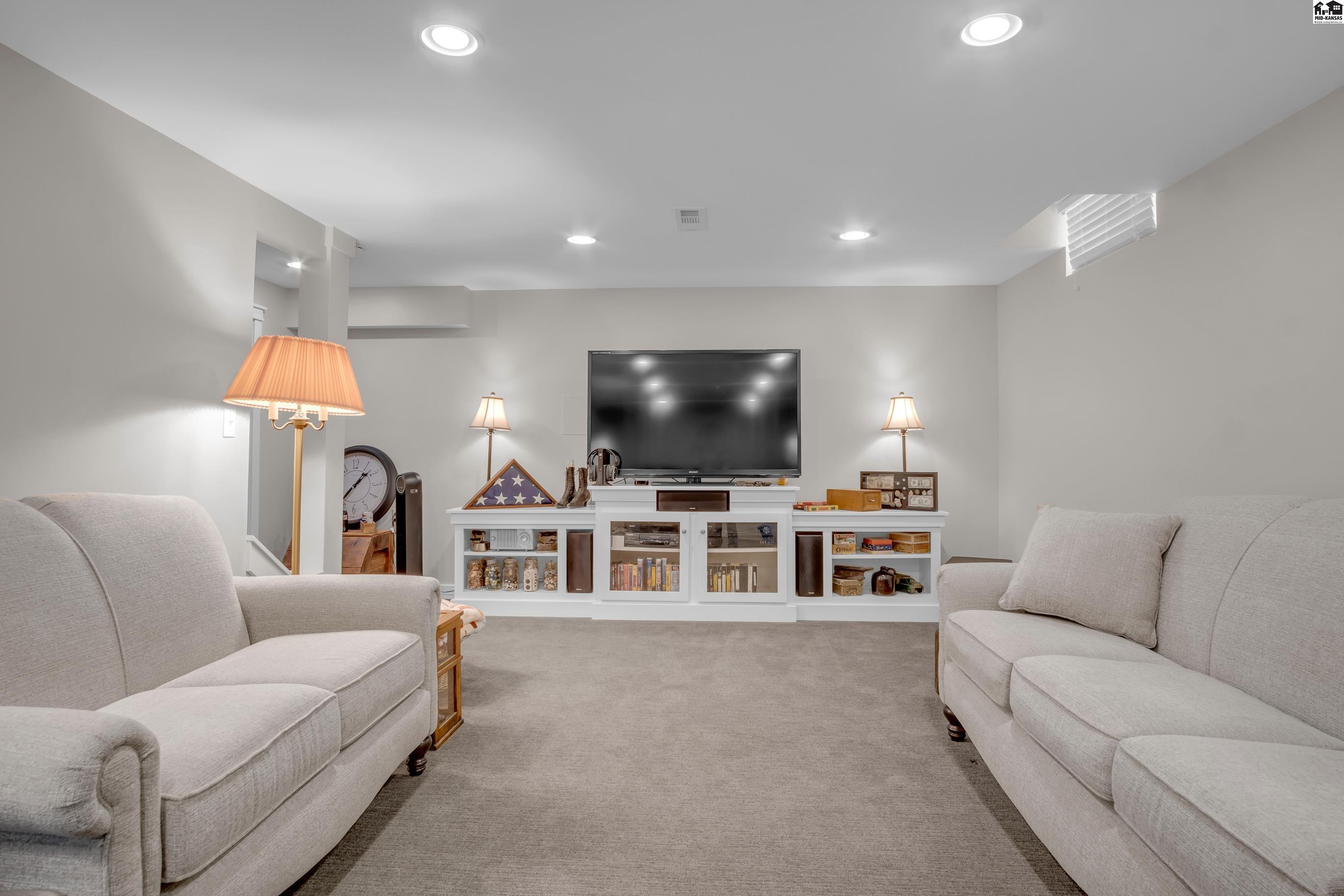610 Sonora Drive Mcpherson KS 67460-9764