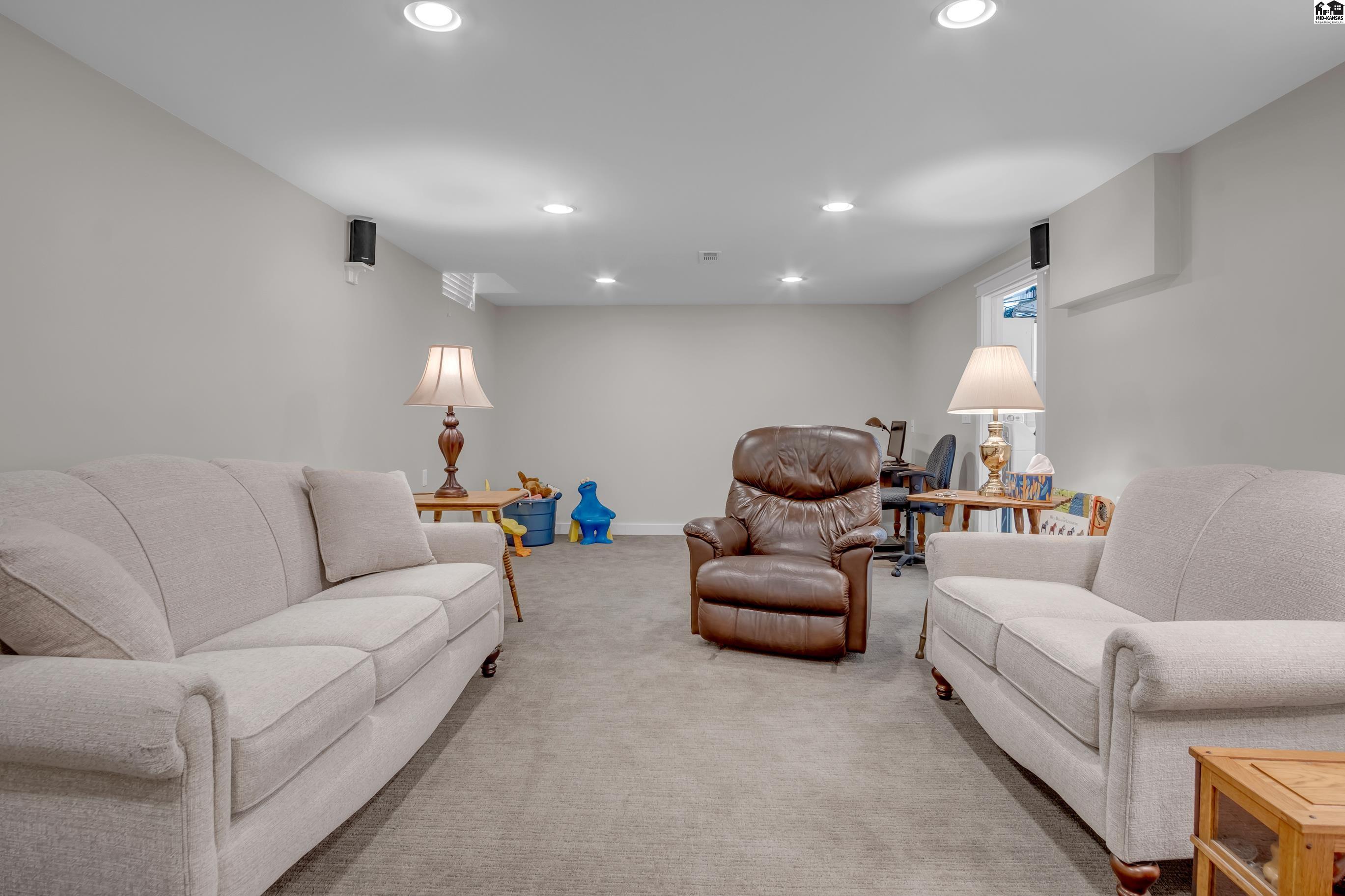 610 Sonora Drive Mcpherson KS 67460-9764